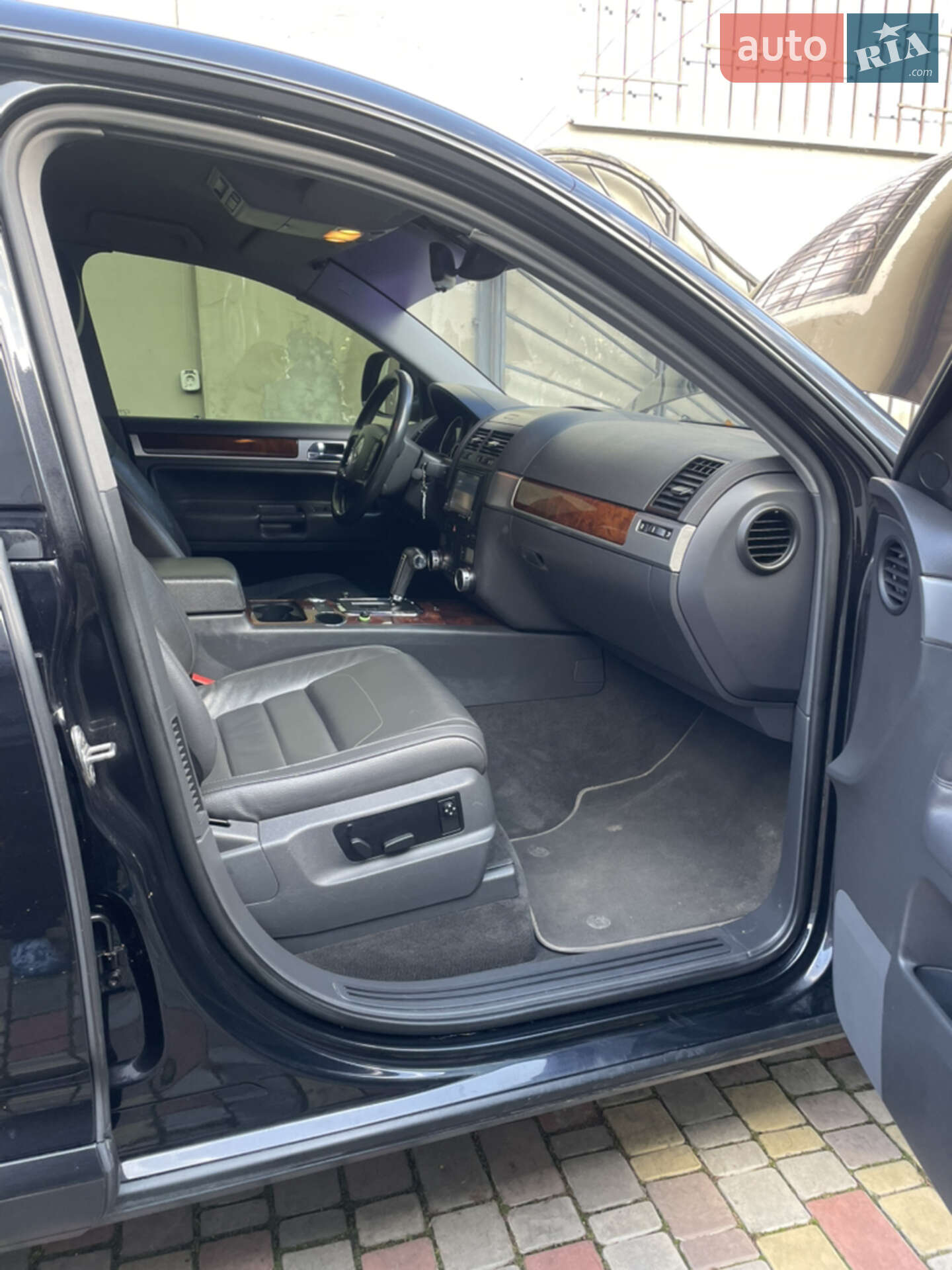 Volkswagen Touareg 2008 VIN WVGZZZ7LZ8Z000923 фото оголошення 12 з 28