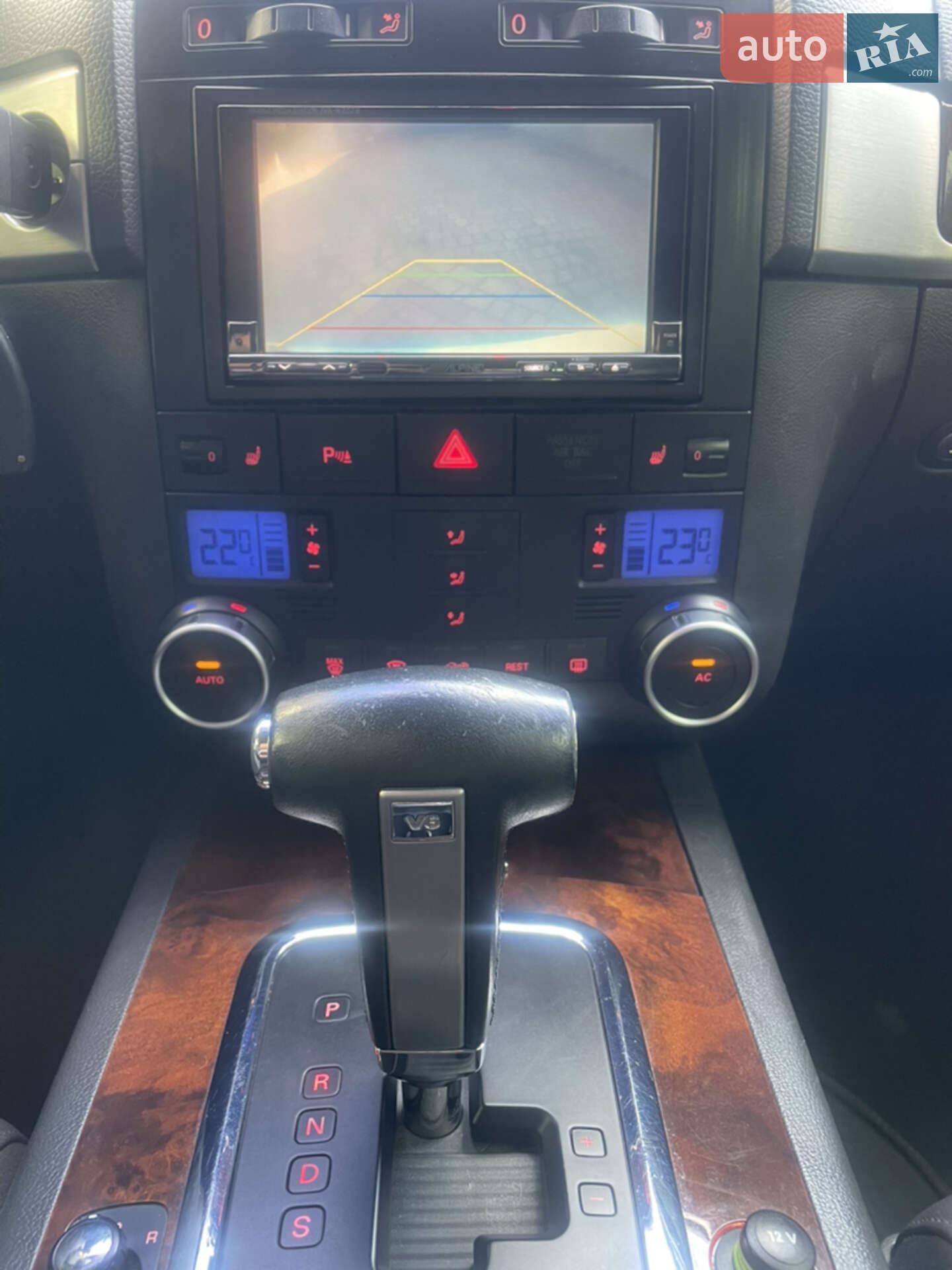 Volkswagen Touareg 2008 VIN WVGZZZ7LZ8Z000923 фото оголошення 18 з 28