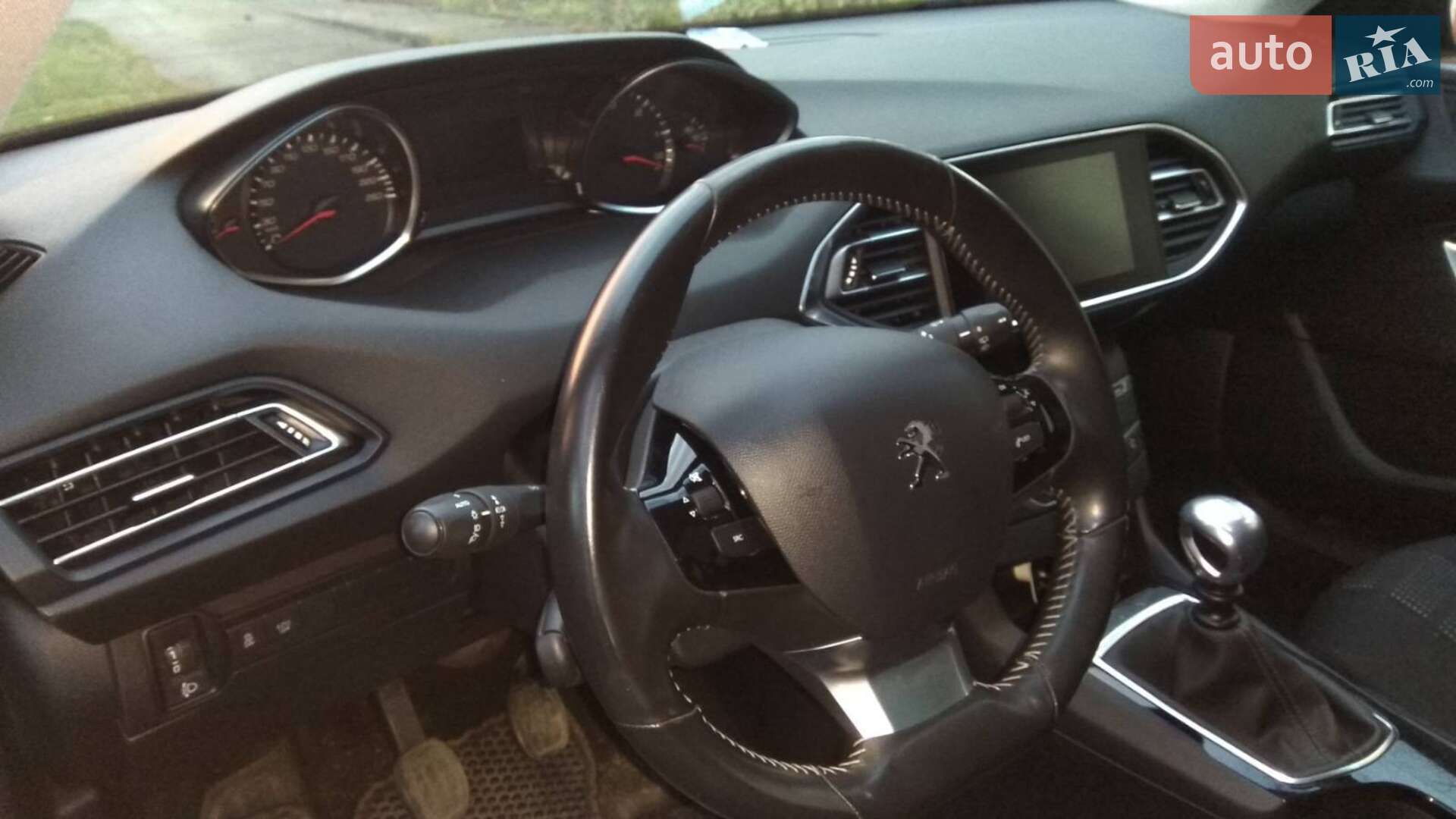 Peugeot 308 2015 VIN VF3LCBHZHFS307380 фото оголошення 8 з 38
