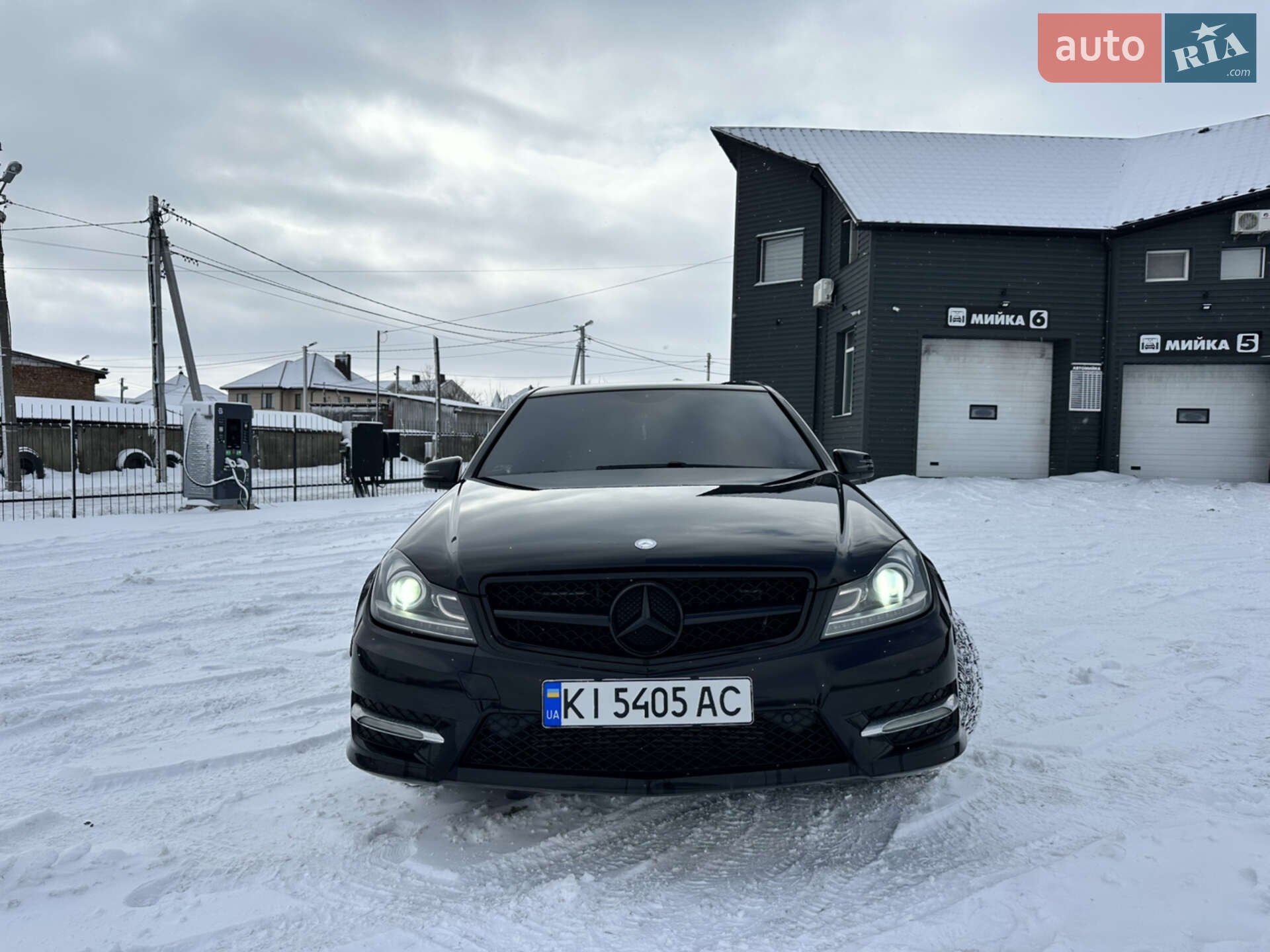 Mercedes-Benz C-Class 2013 VIN WDDGF4HB6DA854345 фото оголошення 2 з 22