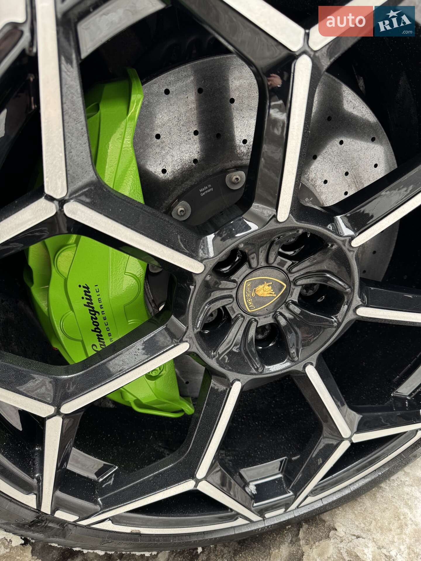 Lamborghini Urus 2020 VIN ZPBUA1ZLXLLA09222 фото оголошення 10 з 16