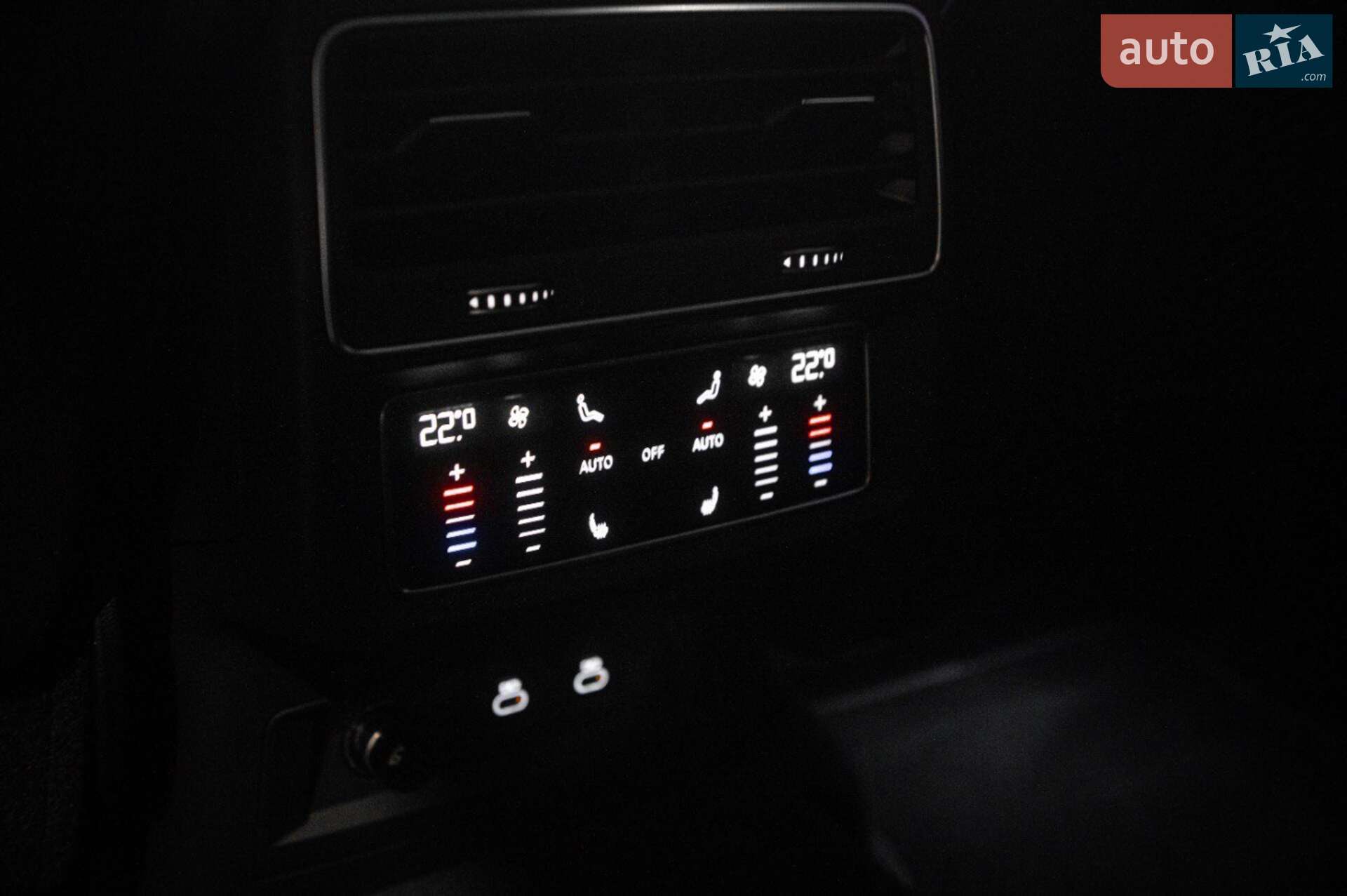 Audi Q8 2023 VIN WA1FVBF16PD028292 фото оголошення 14 з 58
