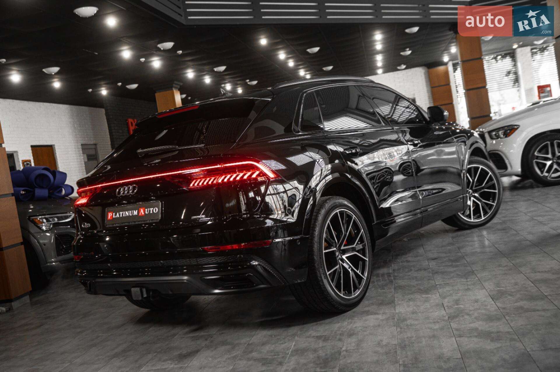 Audi Q8 2023 VIN WA1FVBF16PD028292 фото оголошення 53 з 58