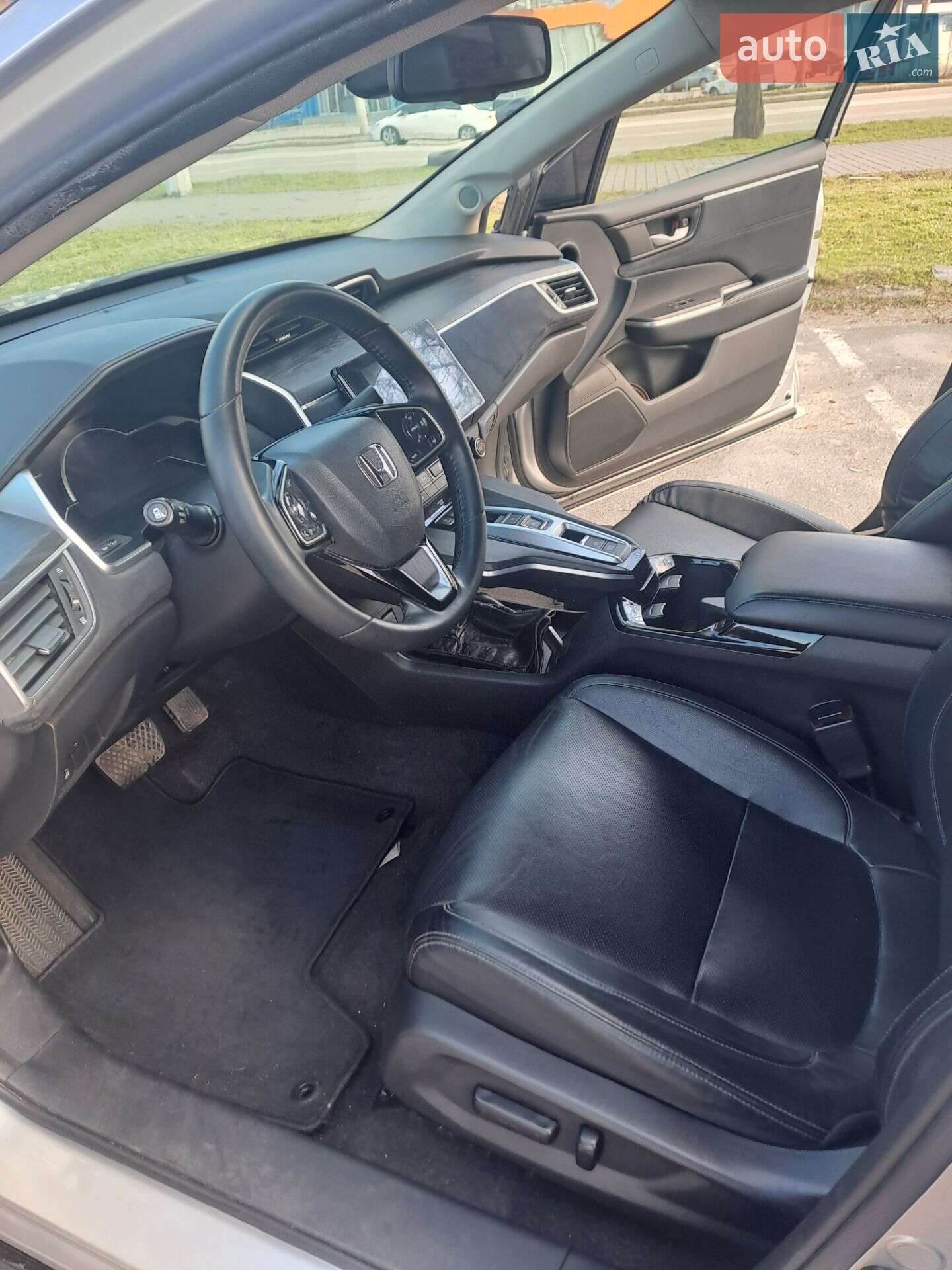 Honda Clarity 2020 VIN JHMZC5F33LC001657 фото оголошення 11 з 31