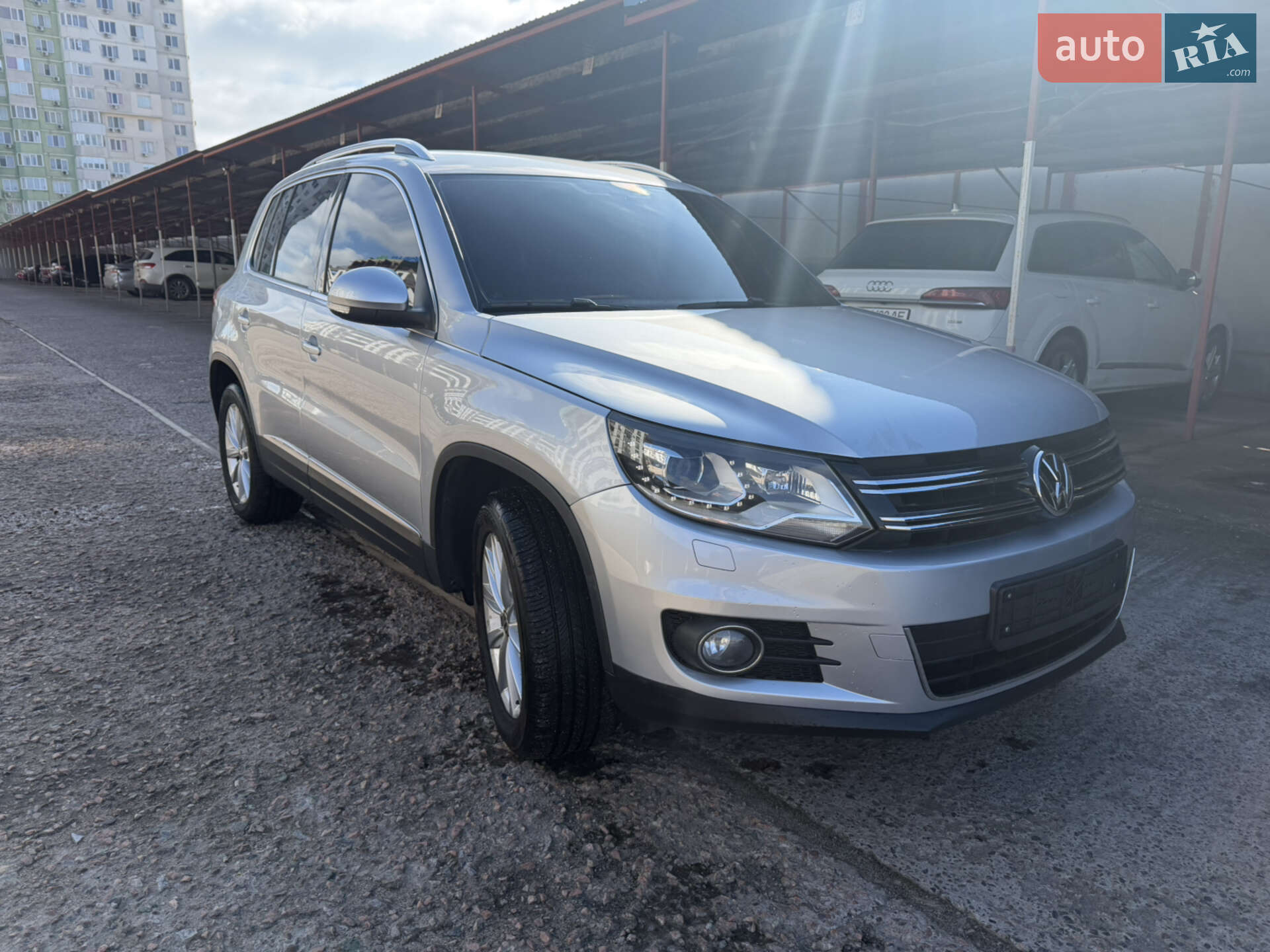 Volkswagen Tiguan 2014 VIN WVGZZZ5NZFW554017 фото оголошення 7 з 58