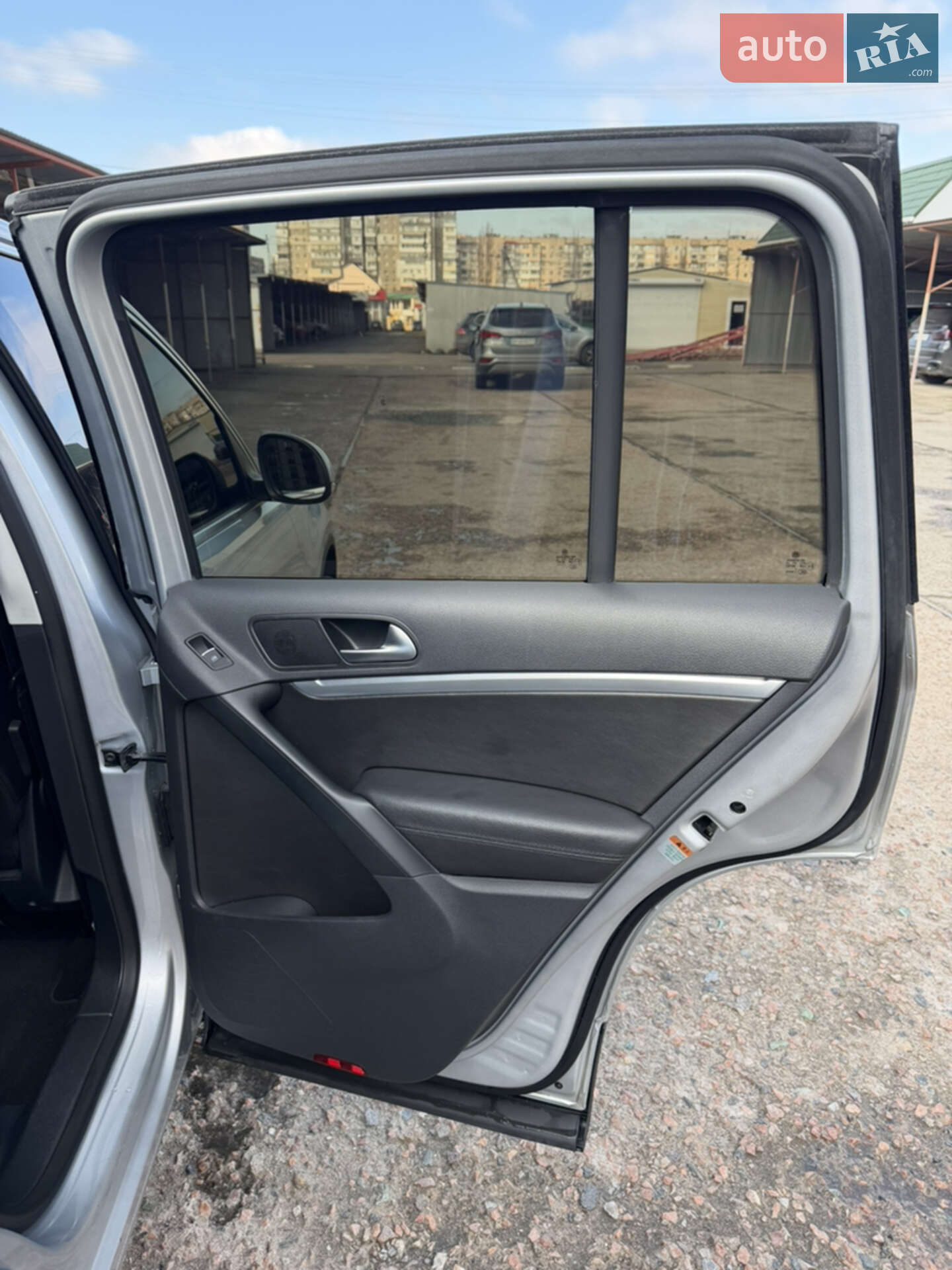 Volkswagen Tiguan 2014 VIN WVGZZZ5NZFW554017 фото оголошення 28 з 58