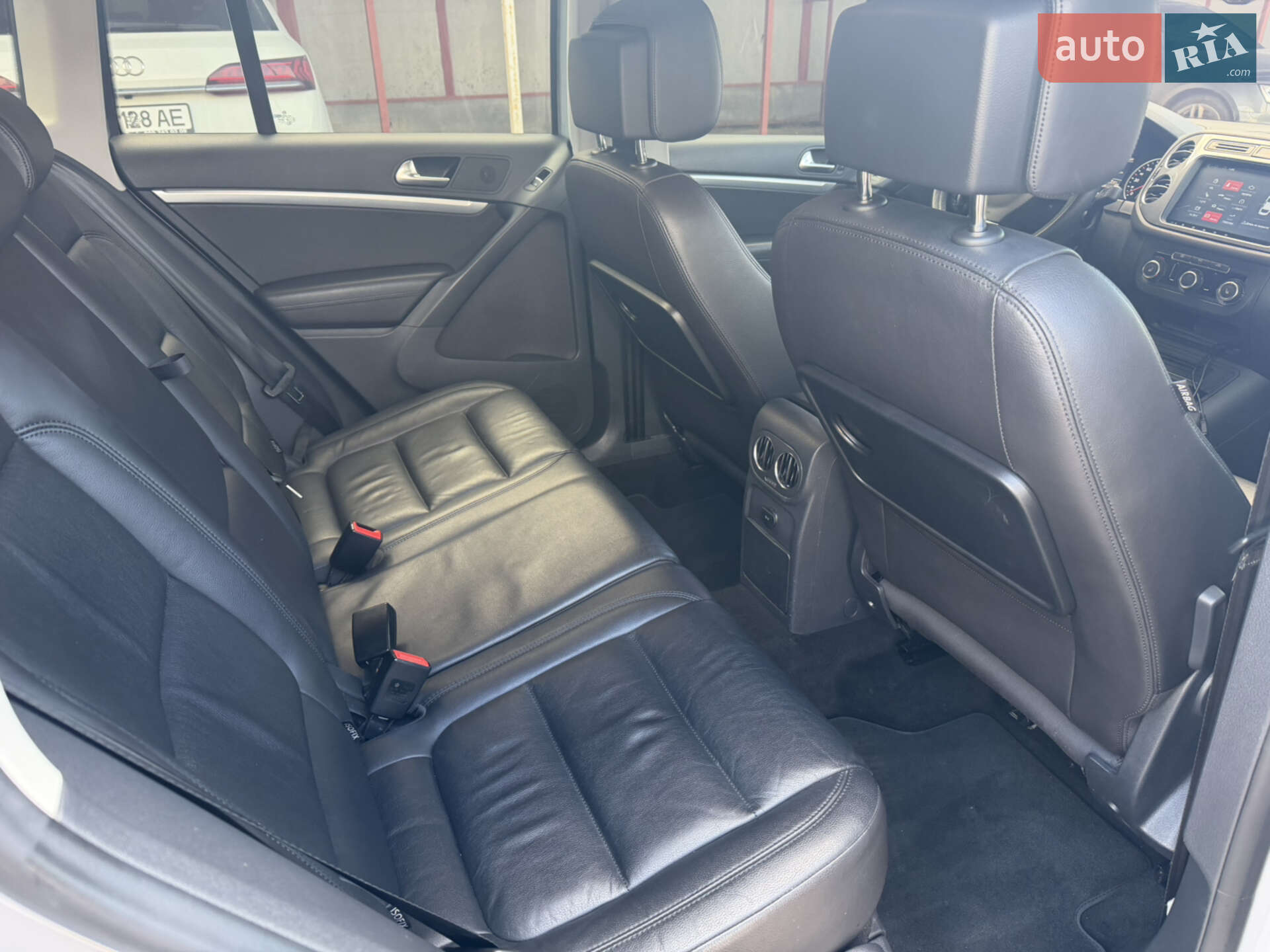 Volkswagen Tiguan 2014 VIN WVGZZZ5NZFW554017 фото оголошення 41 з 58