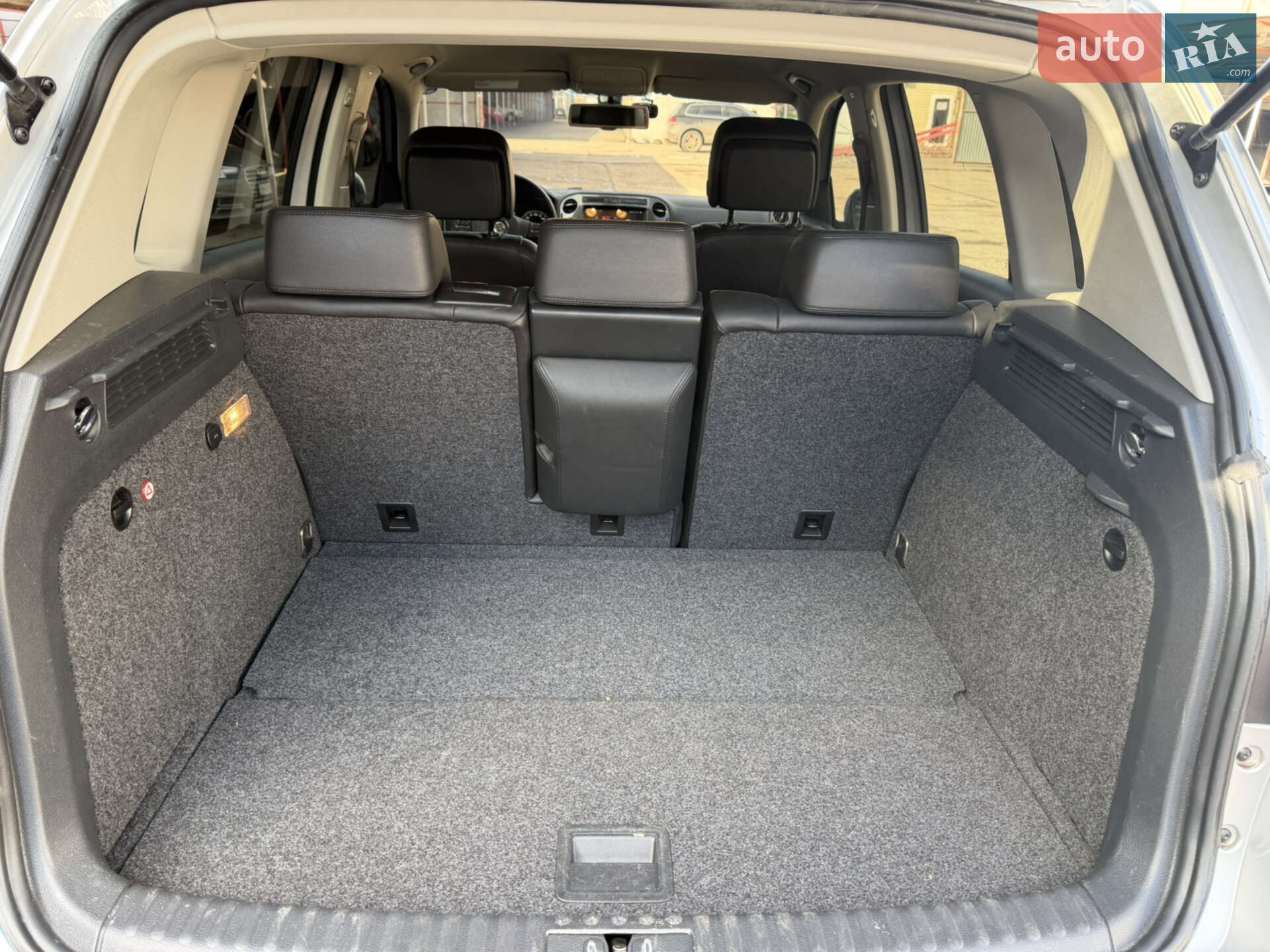 Volkswagen Tiguan 2014 VIN WVGZZZ5NZFW554017 фото оголошення 49 з 58