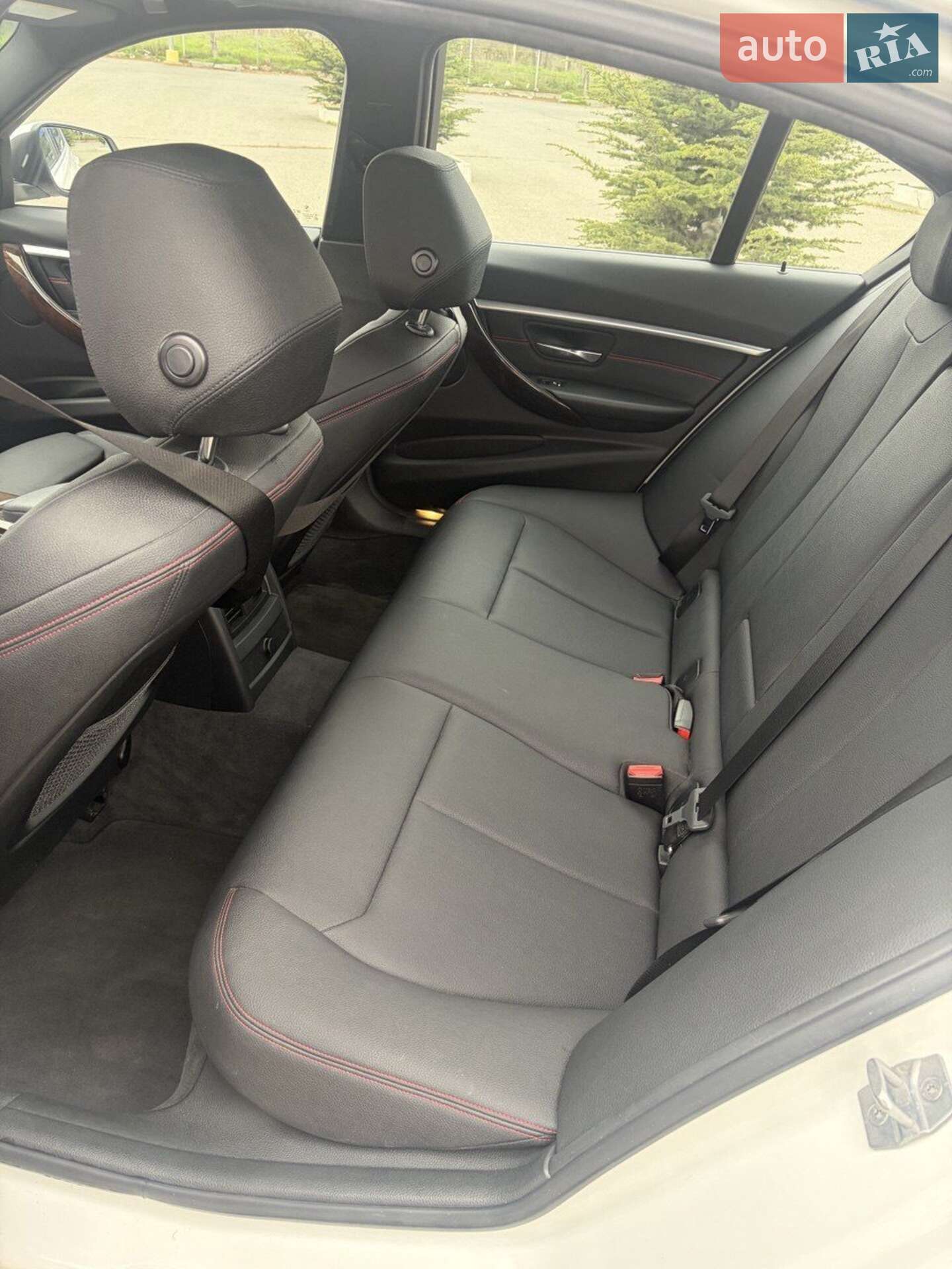 BMW 3 Series 2017 VIN WBA8D9G30HNU65191 фото оголошення 9 з 10