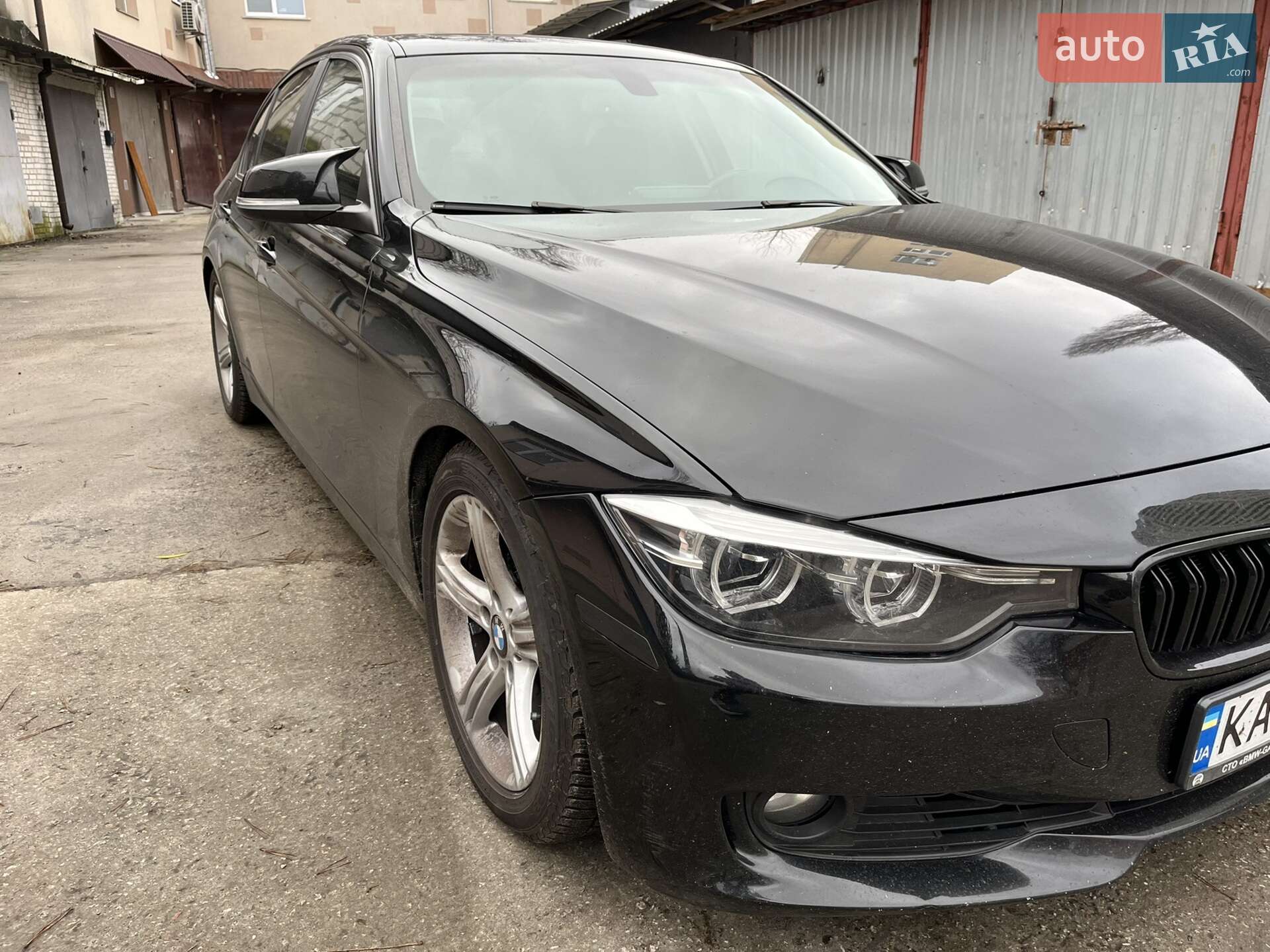 BMW 3 Series 2012 VIN WBA3A5G54DNP18987 фото оголошення 3 з 29