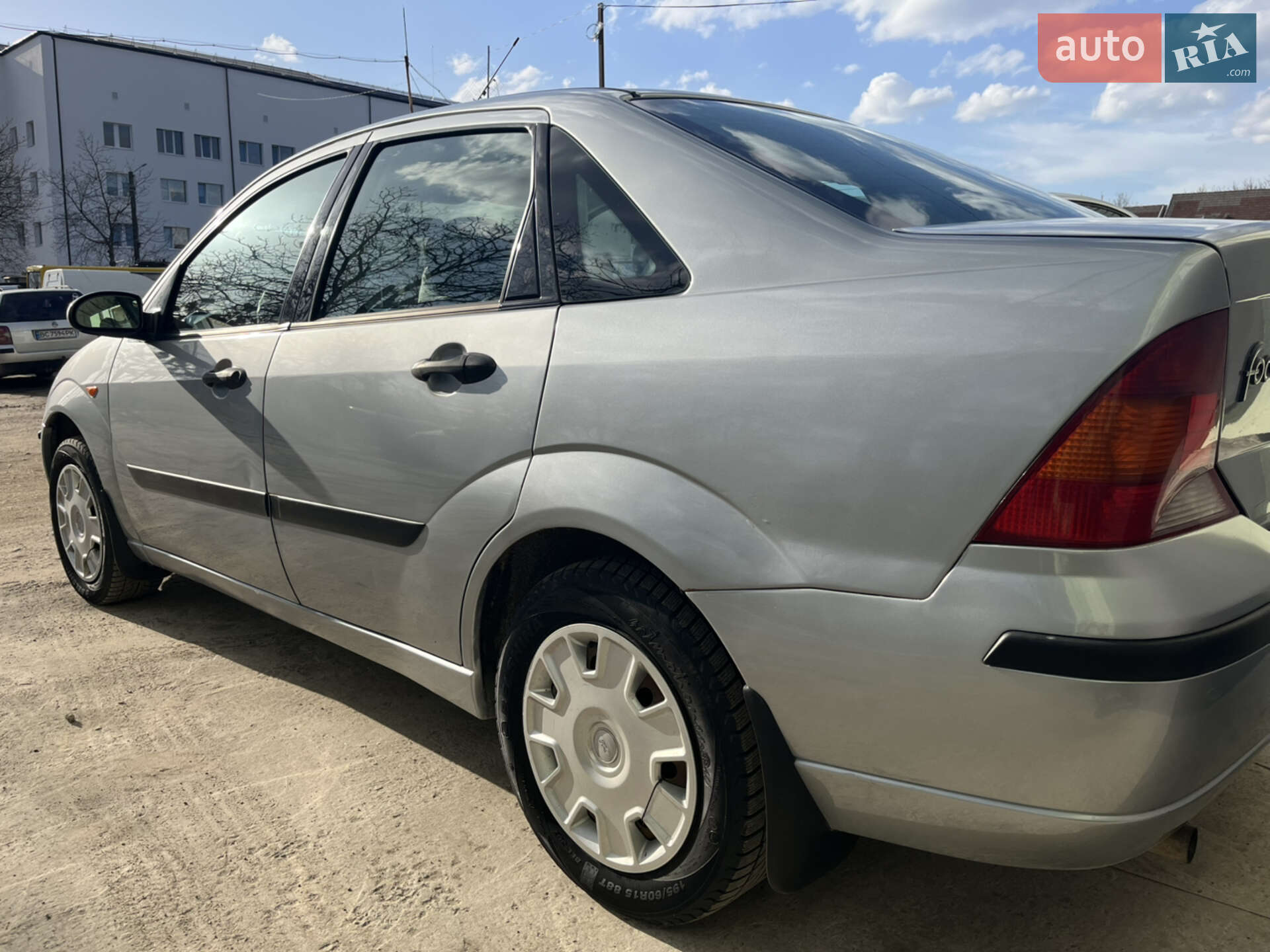 Ford Focus 2004 VIN WF0FXXWPDF4R37464 фото оголошення 8 з 12
