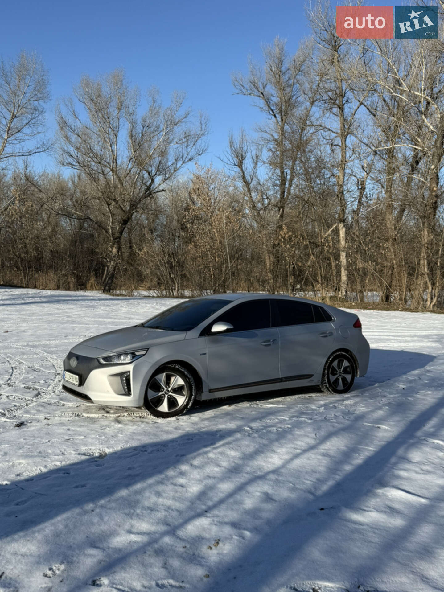 Hyundai Ioniq Electric 2019 VIN KMHC851HFKU041438 фото оголошення 3 з 14