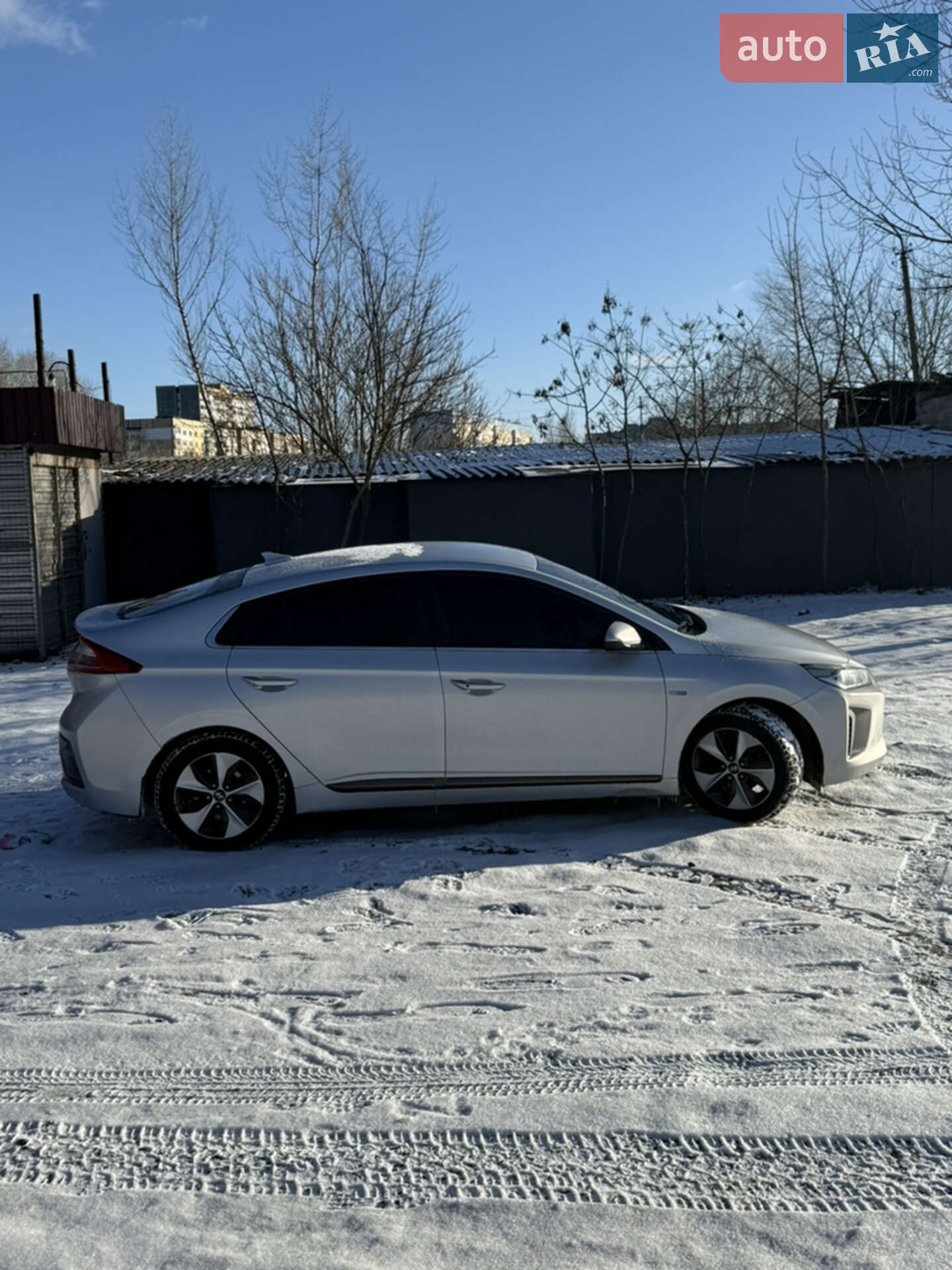 Hyundai Ioniq Electric 2019 VIN KMHC851HFKU041438 фото оголошення 7 з 14