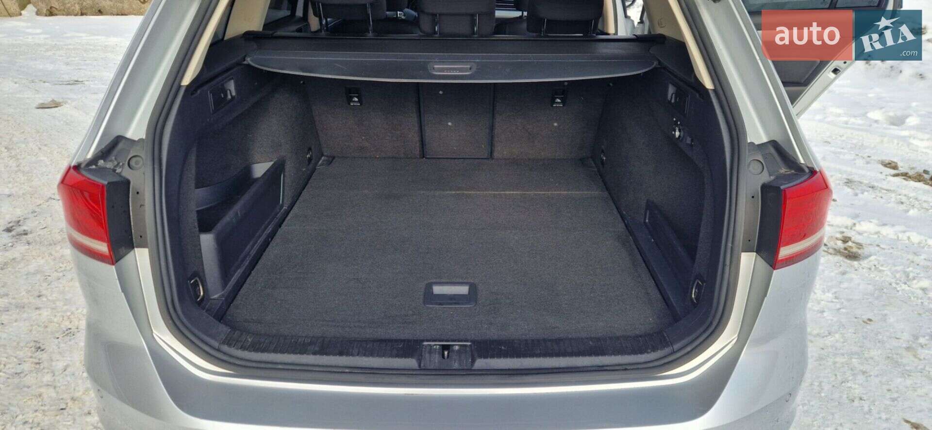 Volkswagen Passat 2015 VIN WVWZZZ3CZGE067670 фото оголошення 24 з 68