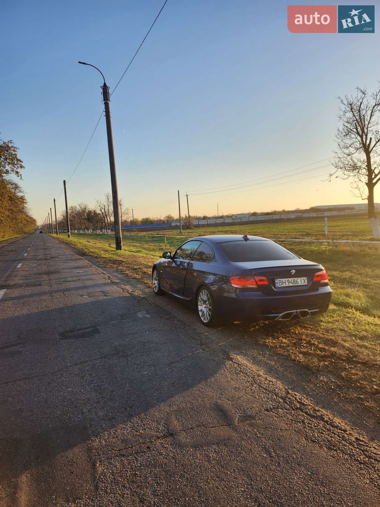 BMW 3 Series 2010 VIN WBAWD11040P360511 фото оголошення 2 з 25