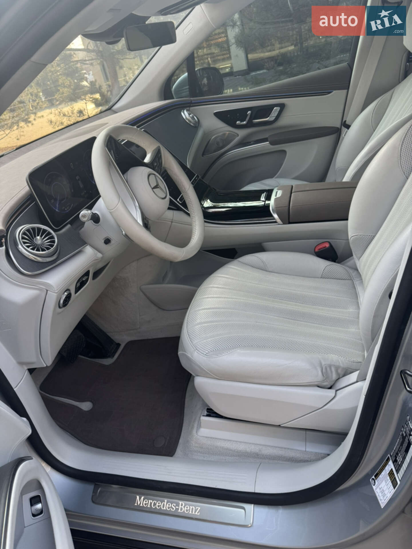 Mercedes-Benz EQS SUV 2023 VIN 4JGDM2EB5PA021681 фото оголошення 15 з 35
