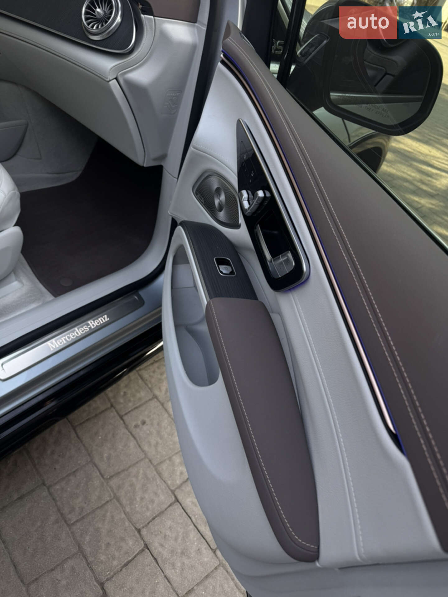 Mercedes-Benz EQS SUV 2023 VIN 4JGDM2EB5PA021681 фото оголошення 18 з 35