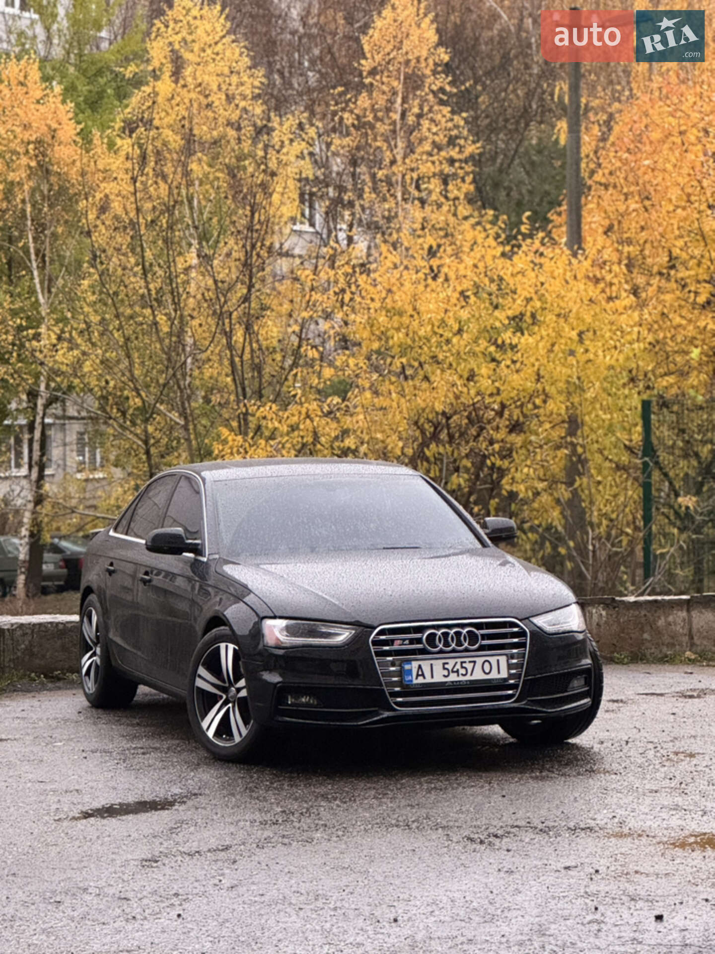 Audi A4 2012 VIN WAUAFAFL0DN010981 фото оголошення 8 з 9