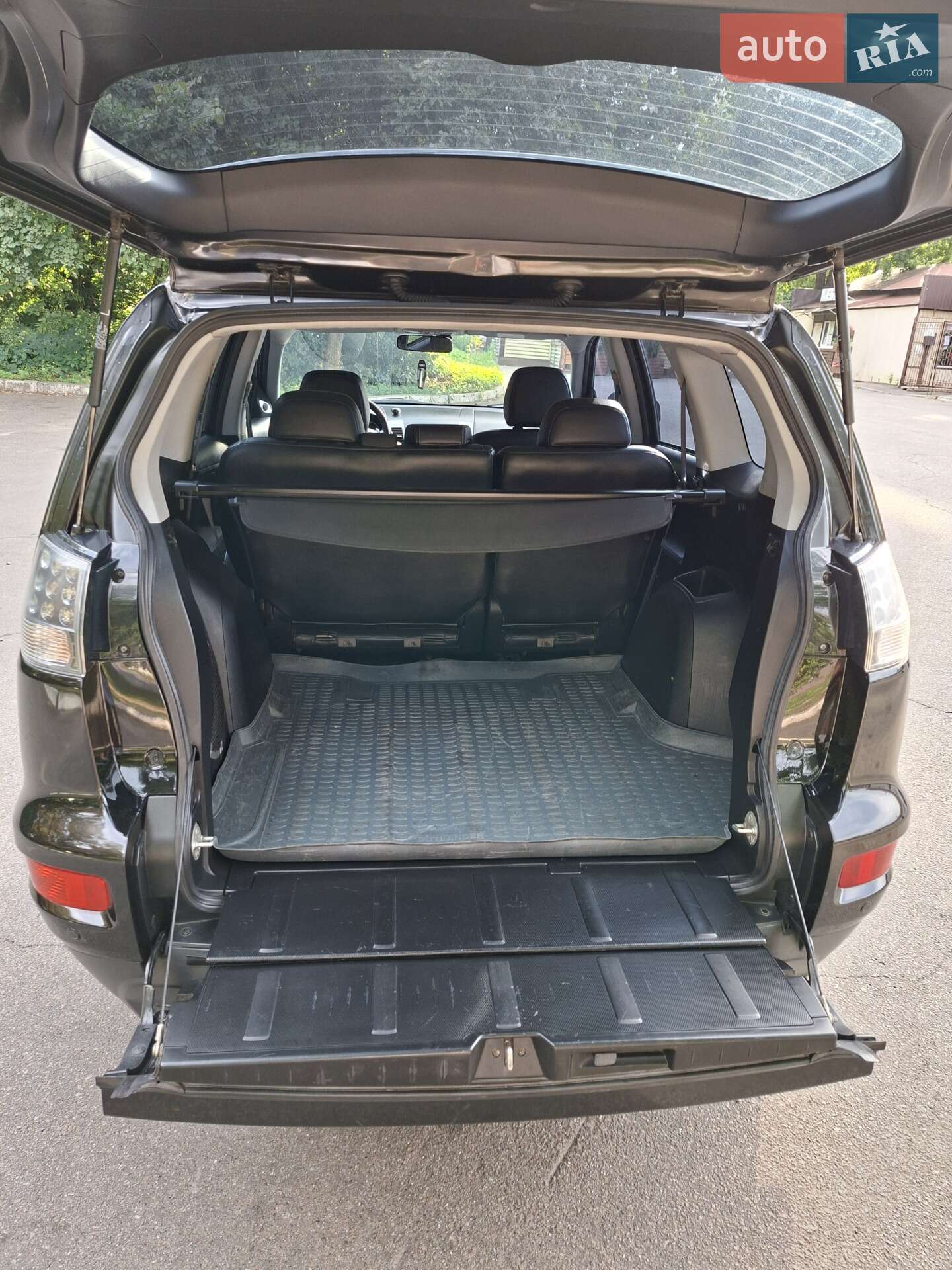 Mitsubishi Outlander XL 2010 VIN JMBXTCW5WAZ001959 фото оголошення 20 з 24