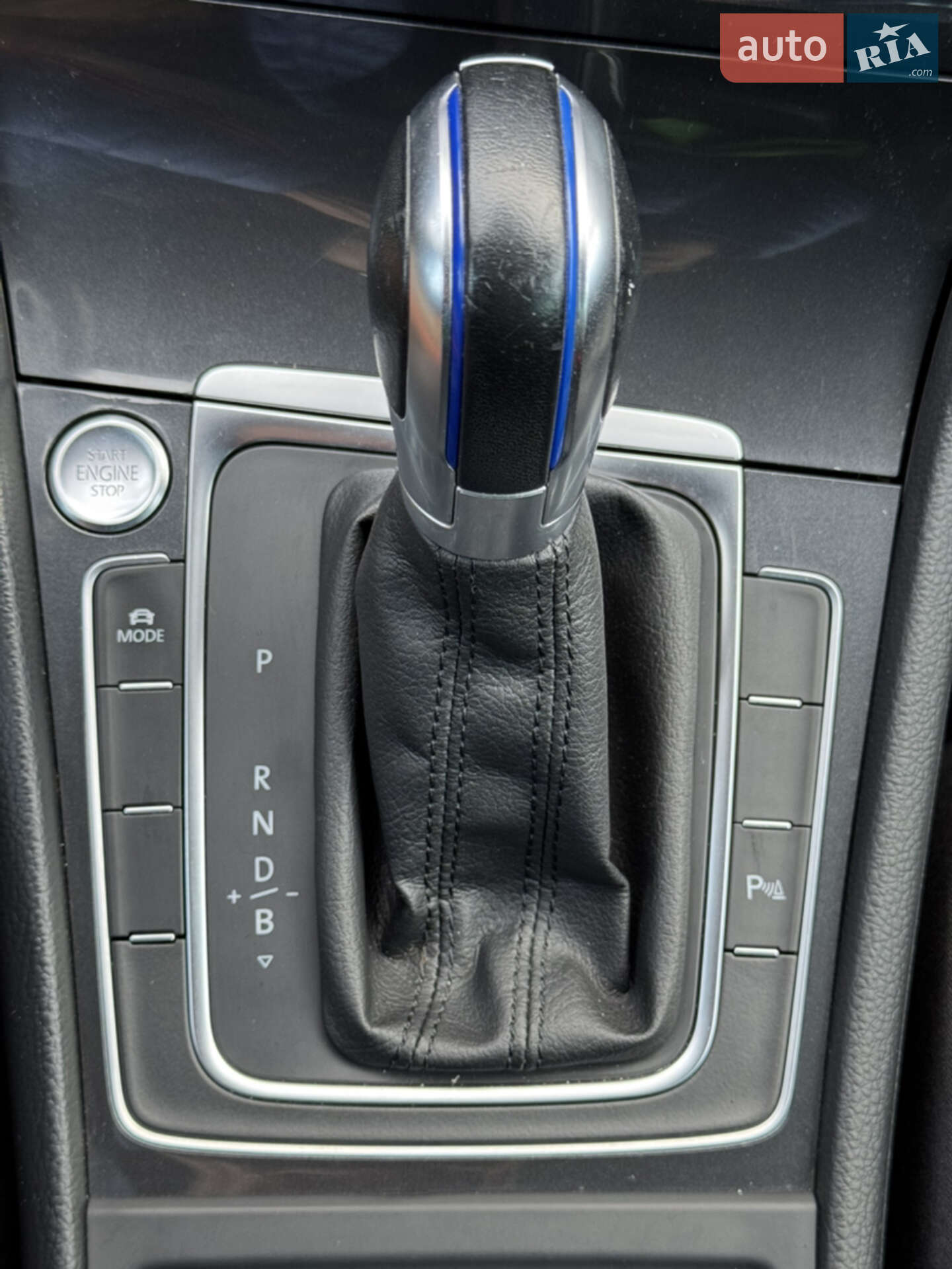 Volkswagen e-Golf 2017 VIN WVWZZZAUZJW902609 фото оголошення 11 з 16