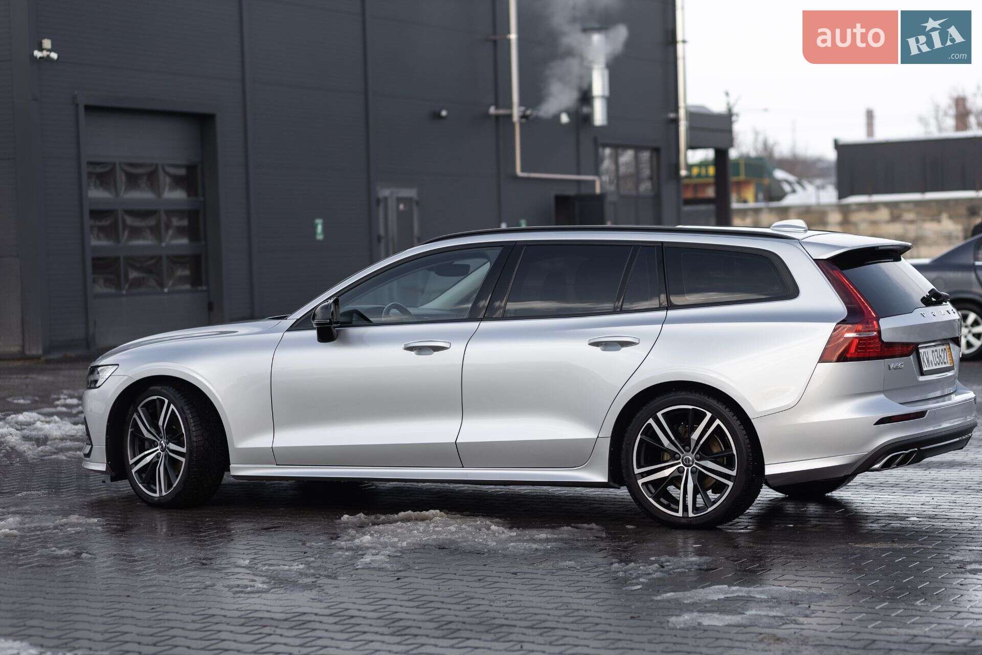 Volvo V60 2021 VIN YV1ZWK6VDM2441445 фото оголошення 7 з 62
