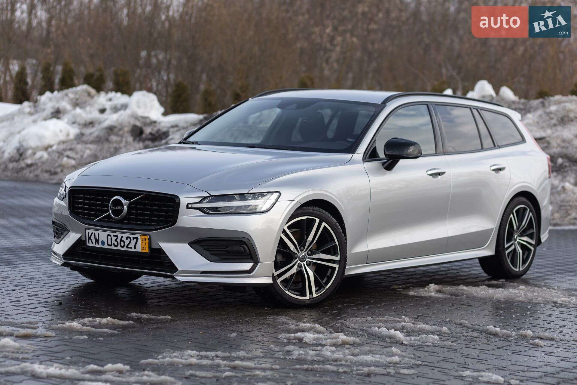 Volvo V60 2021 VIN YV1ZWK6VDM2441445 фото оголошення 8 з 62