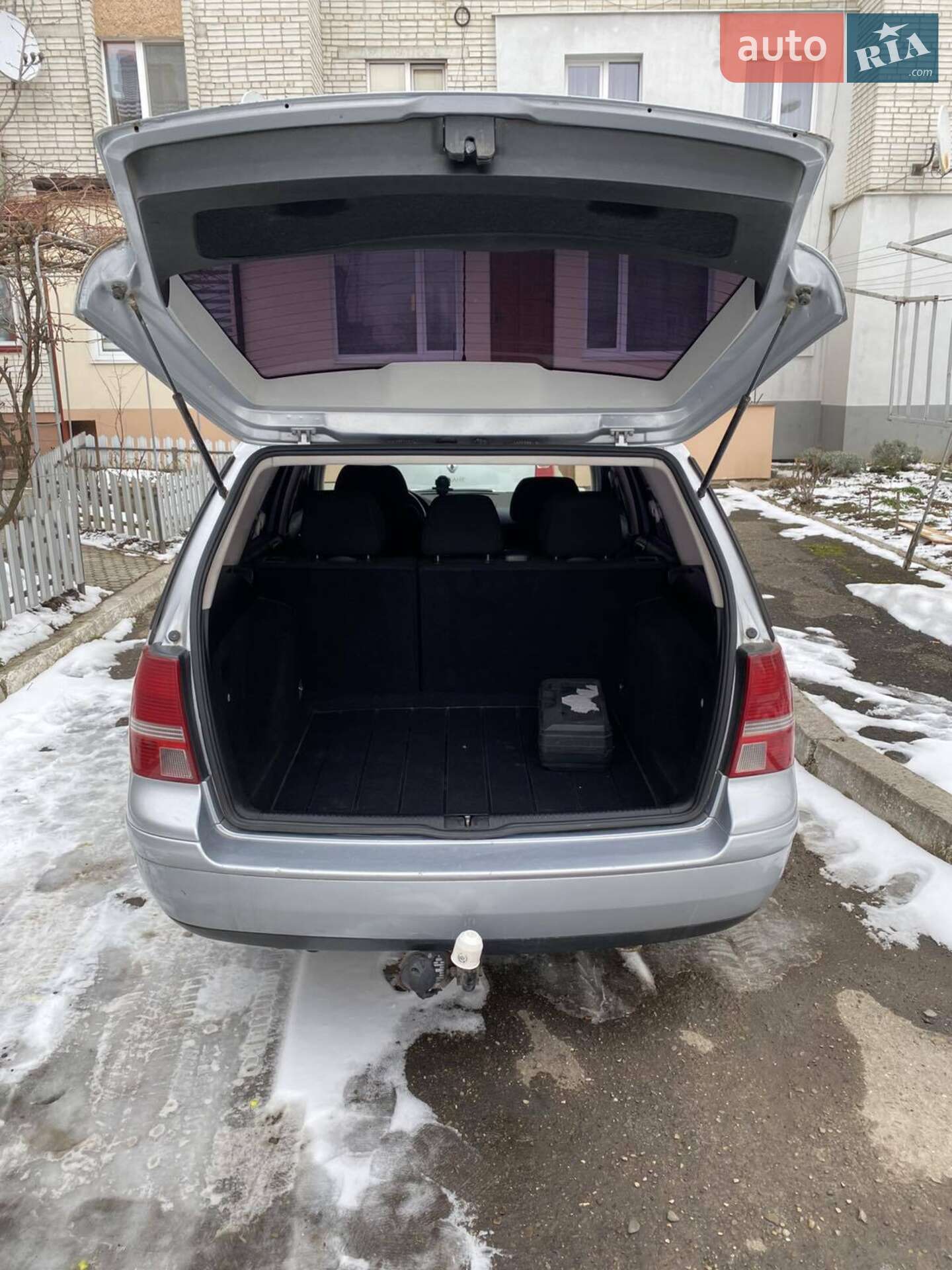 Volkswagen Golf 2005 VIN WVWZZZ1JZ6W007560 фото оголошення 6 з 18