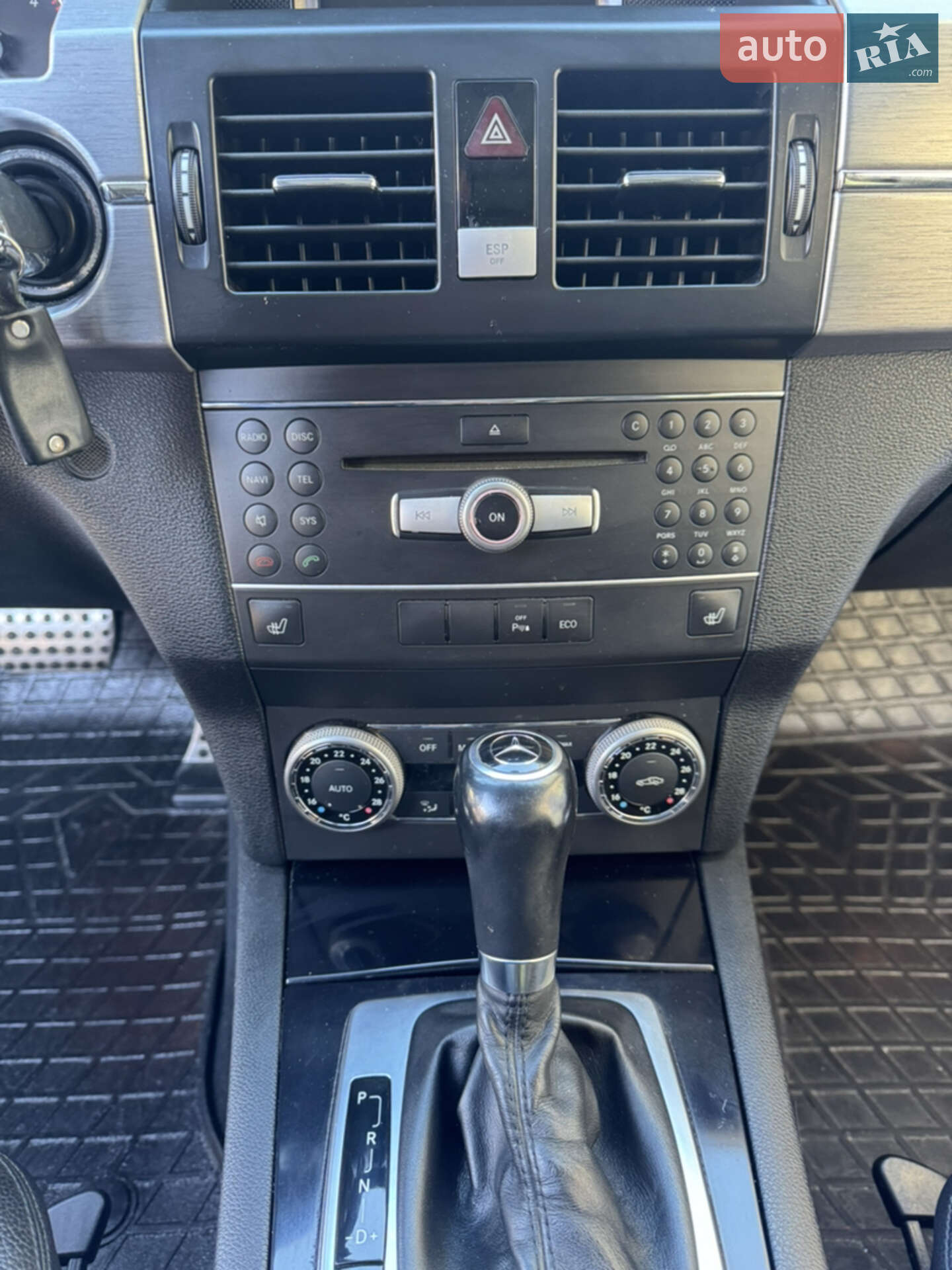 Mercedes-Benz GLK-Class 2011 VIN WDC2049841F764143 фото оголошення 12 з 22