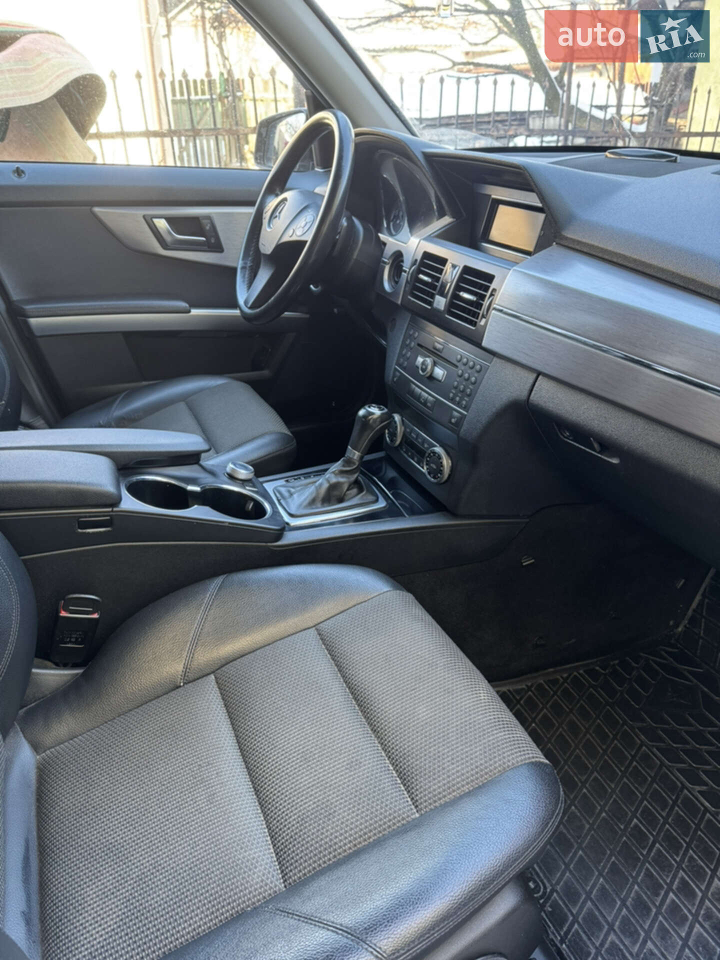 Mercedes-Benz GLK-Class 2011 VIN WDC2049841F764143 фото оголошення 8 з 22