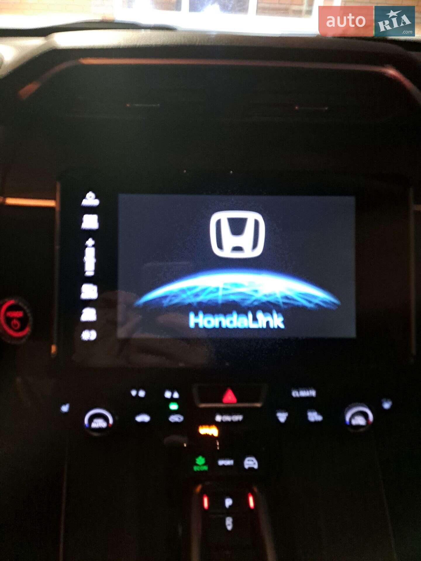 Honda Clarity 2020 VIN JHMZC5F33LC001657 фото оголошення 4 з 37
