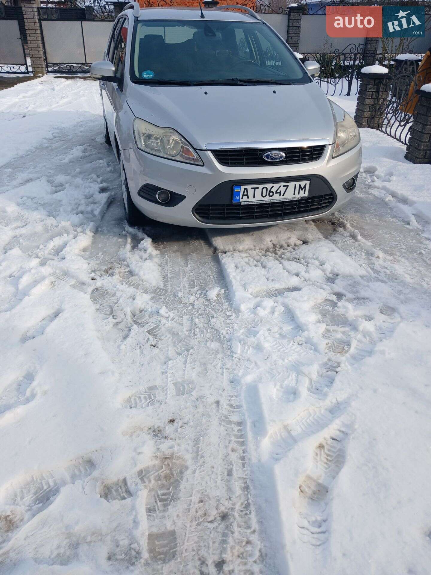 Ford Focus 2009 VIN WF0SXXGCDS9B40935 фото оголошення 4 з 6