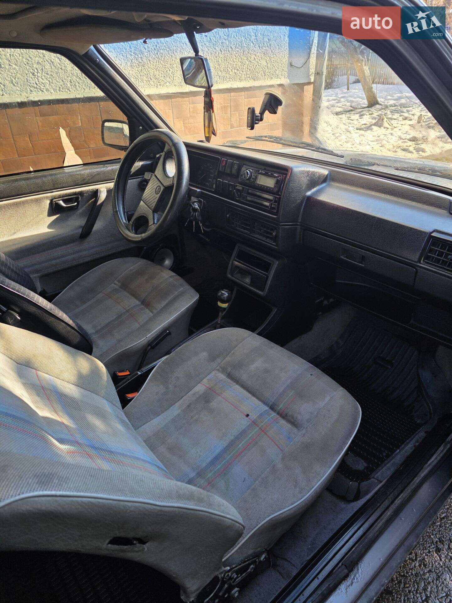 Volkswagen Golf 1989 VIN WVWZZZ1GZKW792135 фото оголошення 2 з 7