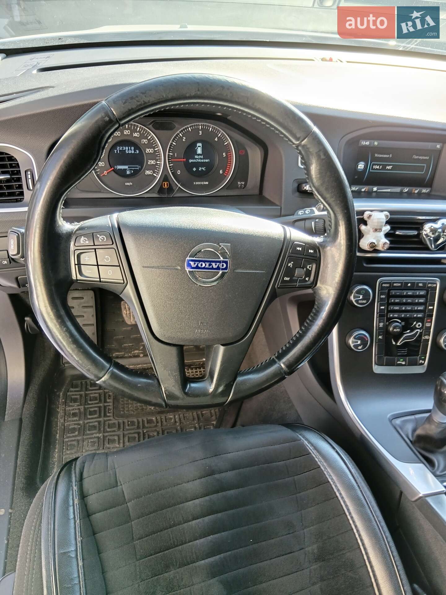 Volvo V60 2011 VIN YV1FW88A1C1066691 фото оголошення 9 з 13
