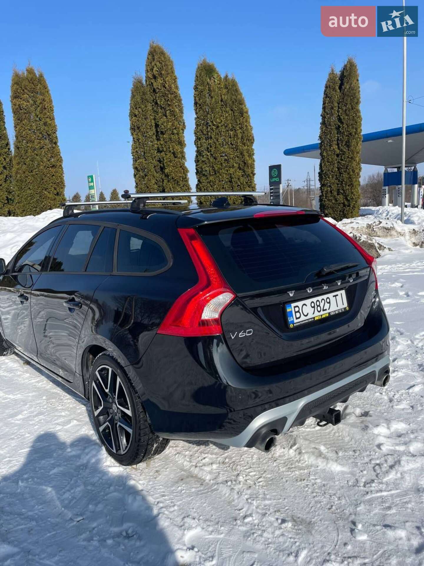 Volvo V60 2018 VIN YV140MSL6J2410527 фото оголошення 17 з 40