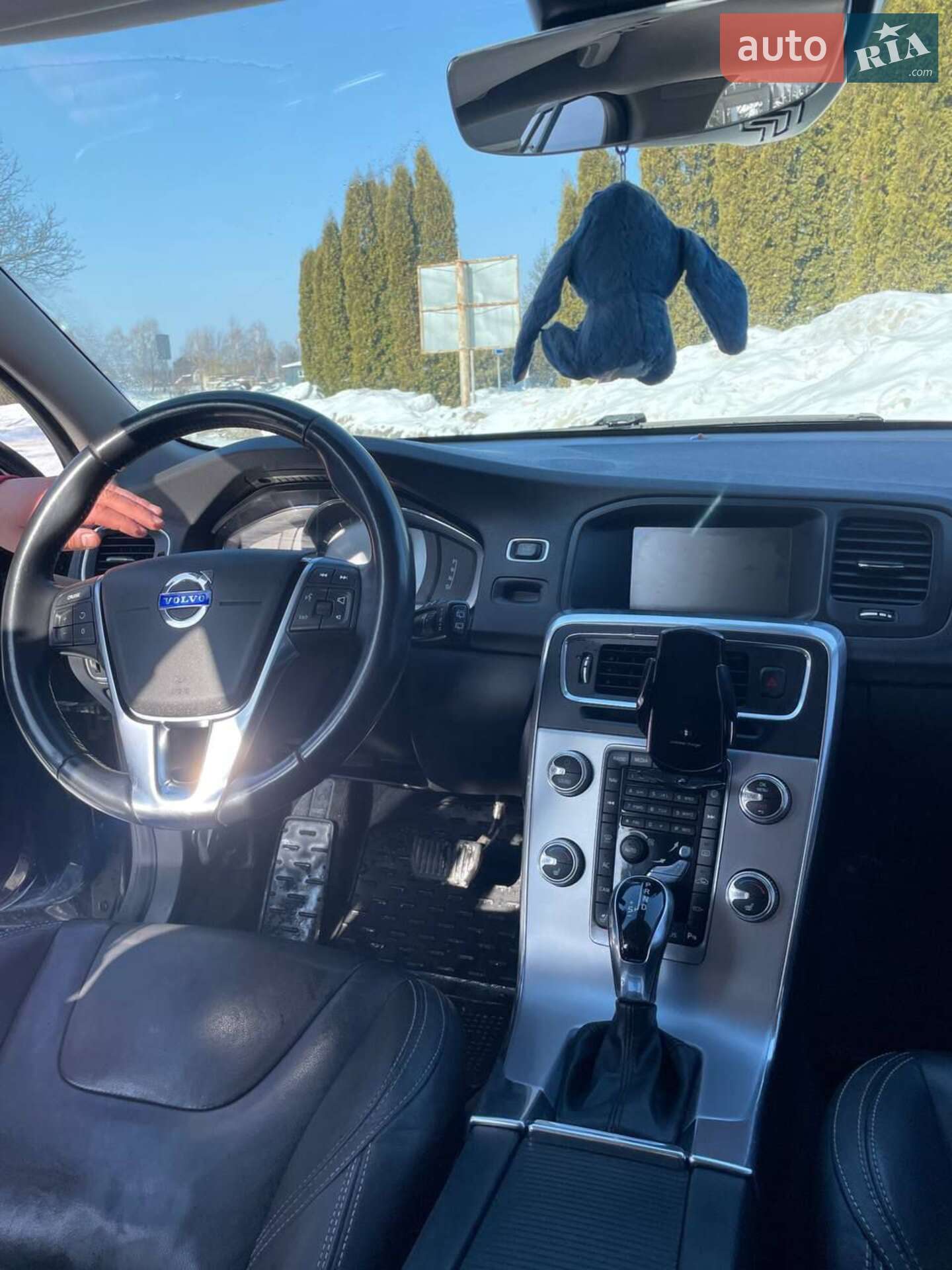 Volvo V60 2018 VIN YV140MSL6J2410527 фото оголошення 30 з 40