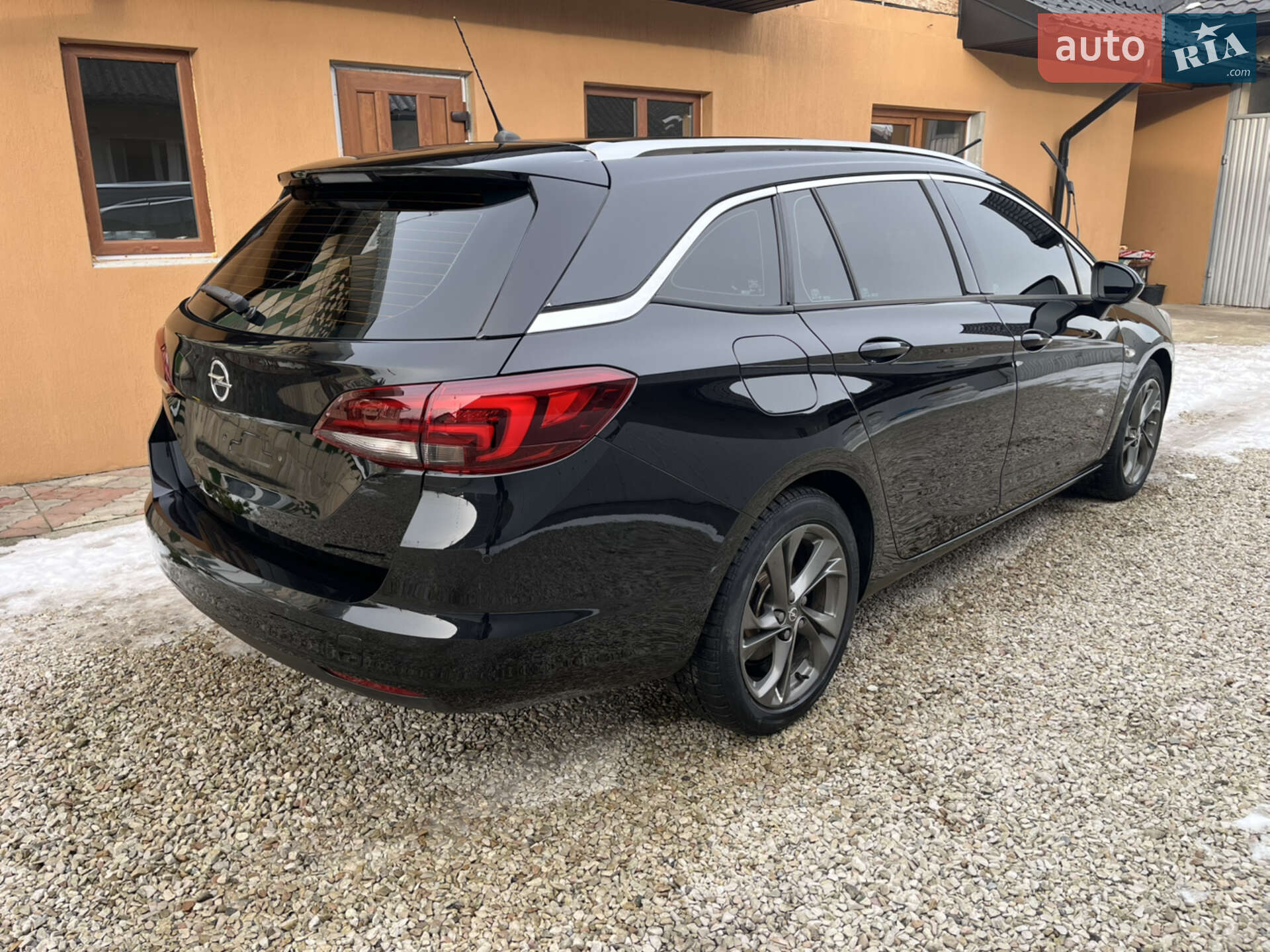 Opel Astra 2019 VIN W0VBF8EG3K8064684 фото оголошення 11 з 37