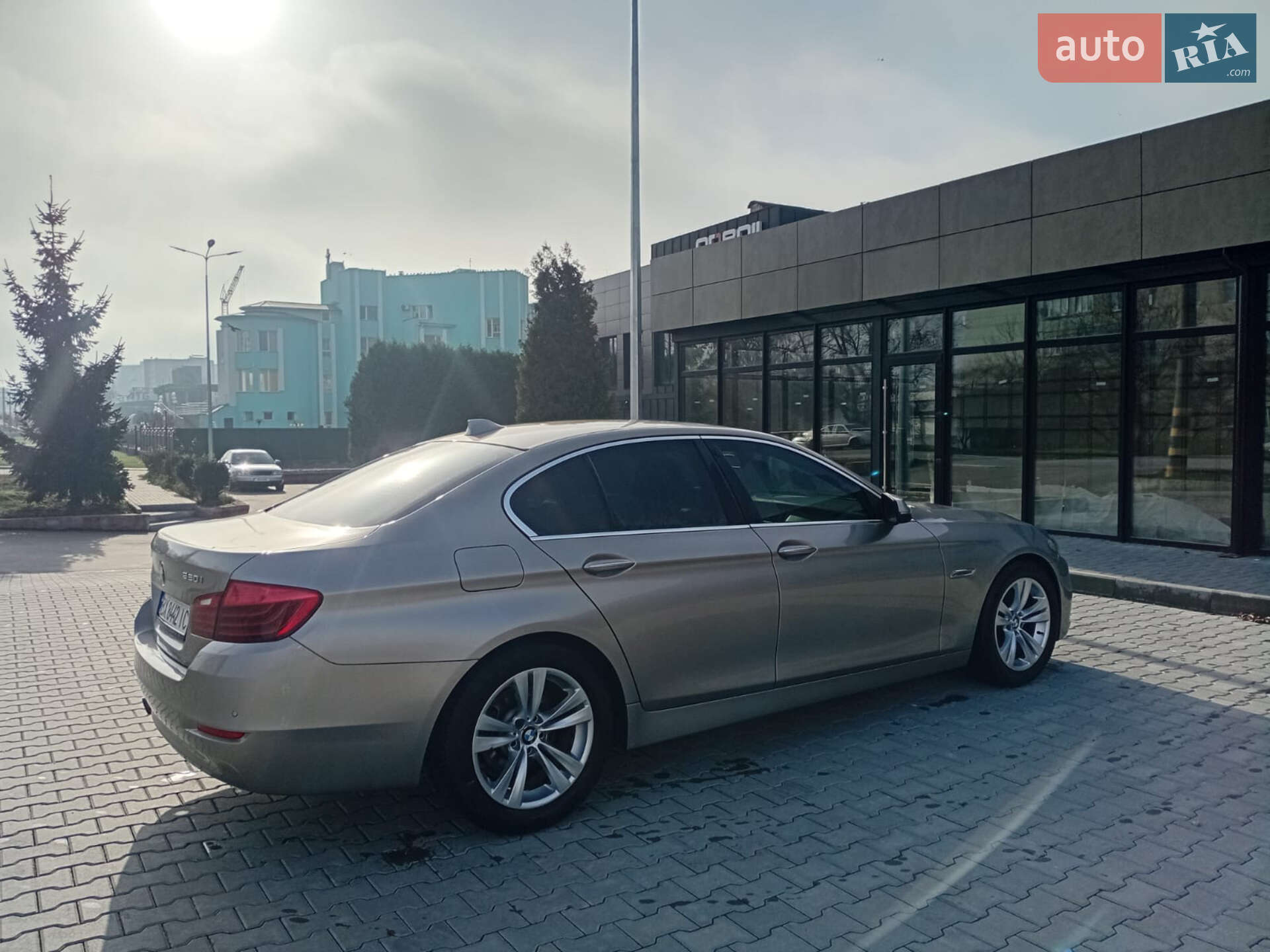 BMW 5 Series 2016 VIN WBA5A310X0G369049 фото оголошення 2 з 5