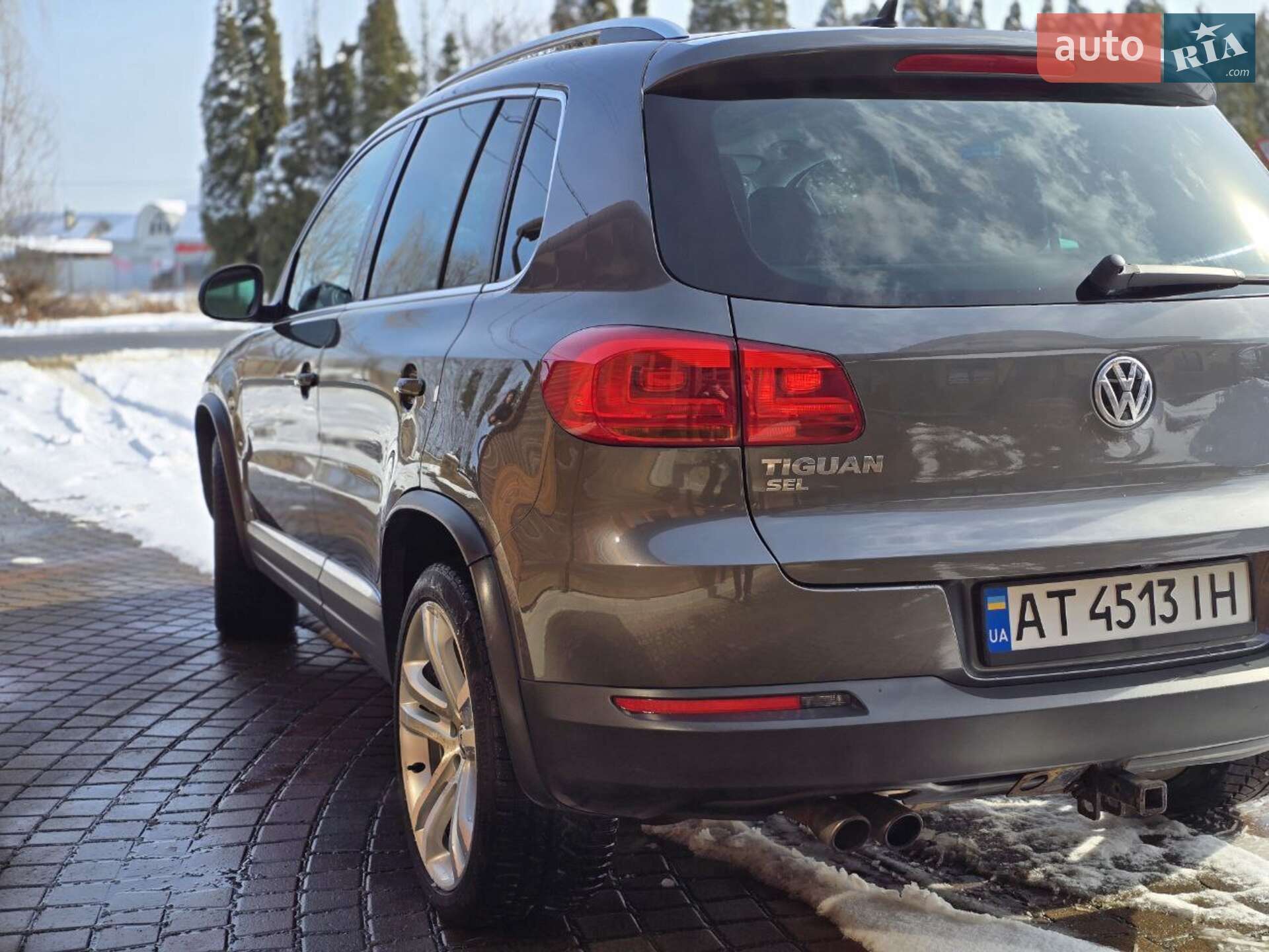 Volkswagen Tiguan 2015 VIN WVGBV7AX6GW527140 фото оголошення 3 з 18
