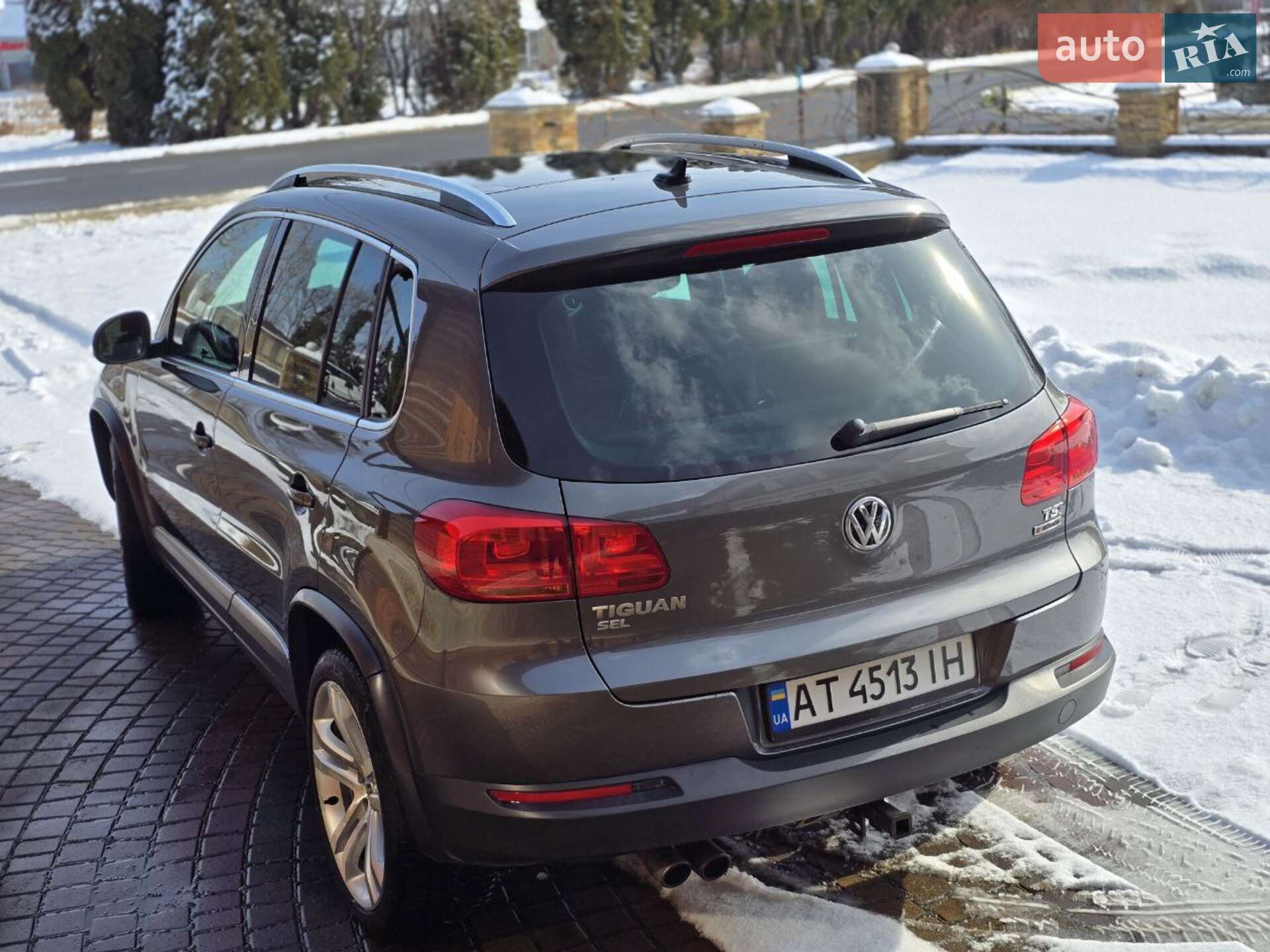 Volkswagen Tiguan 2015 VIN WVGBV7AX6GW527140 фото оголошення 4 з 18