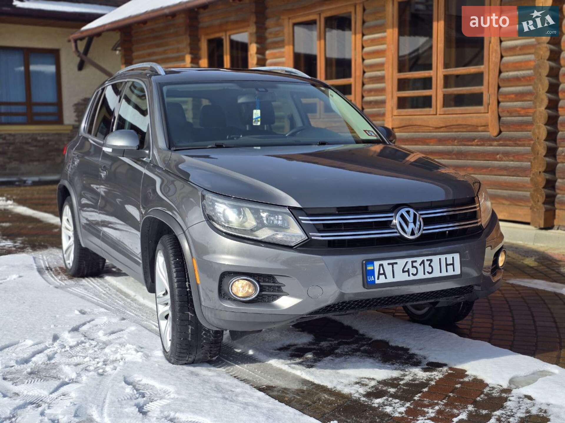 Volkswagen Tiguan 2015 VIN WVGBV7AX6GW527140 фото оголошення 7 з 18