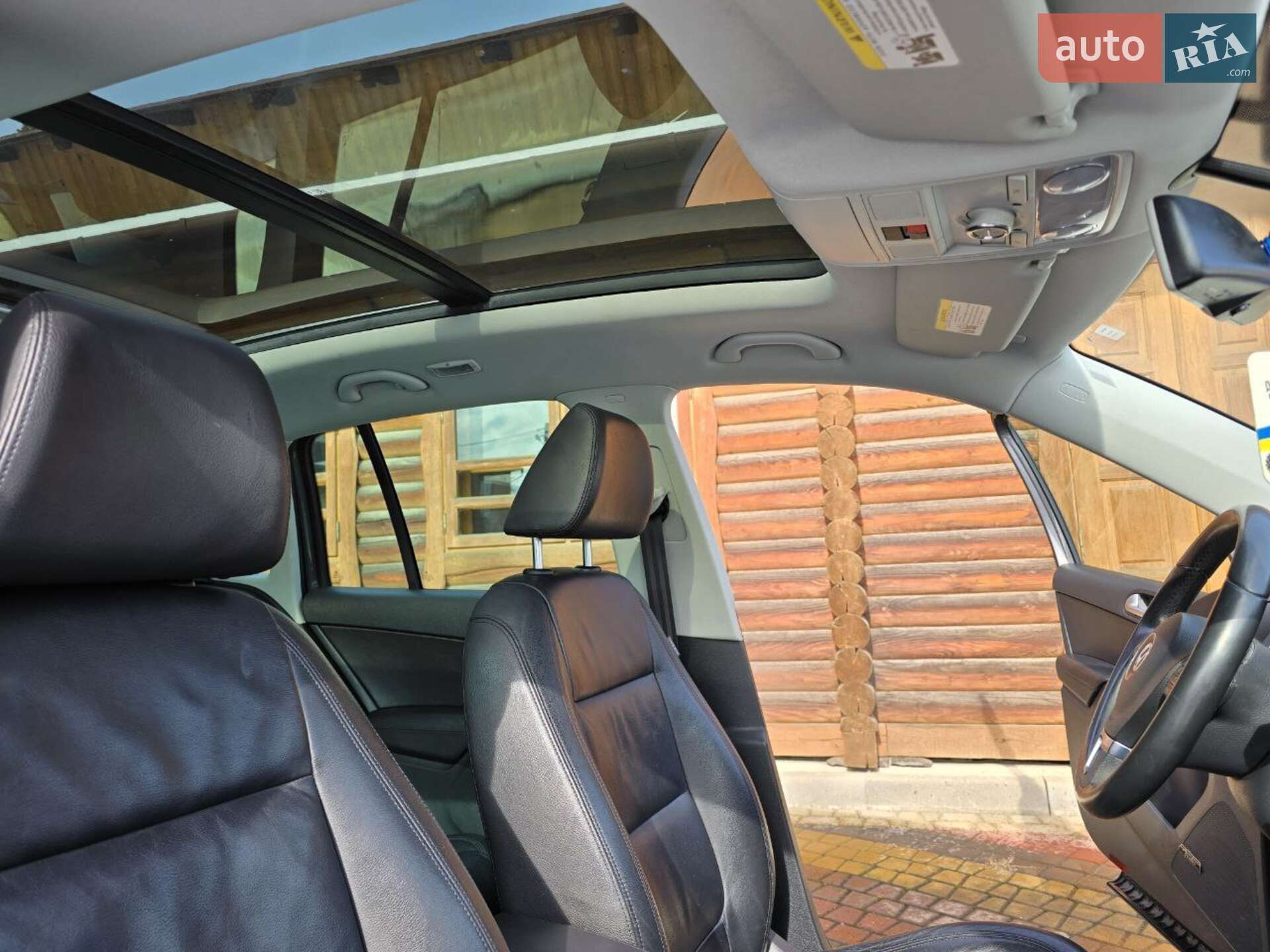 Volkswagen Tiguan 2015 VIN WVGBV7AX6GW527140 фото оголошення 14 з 18