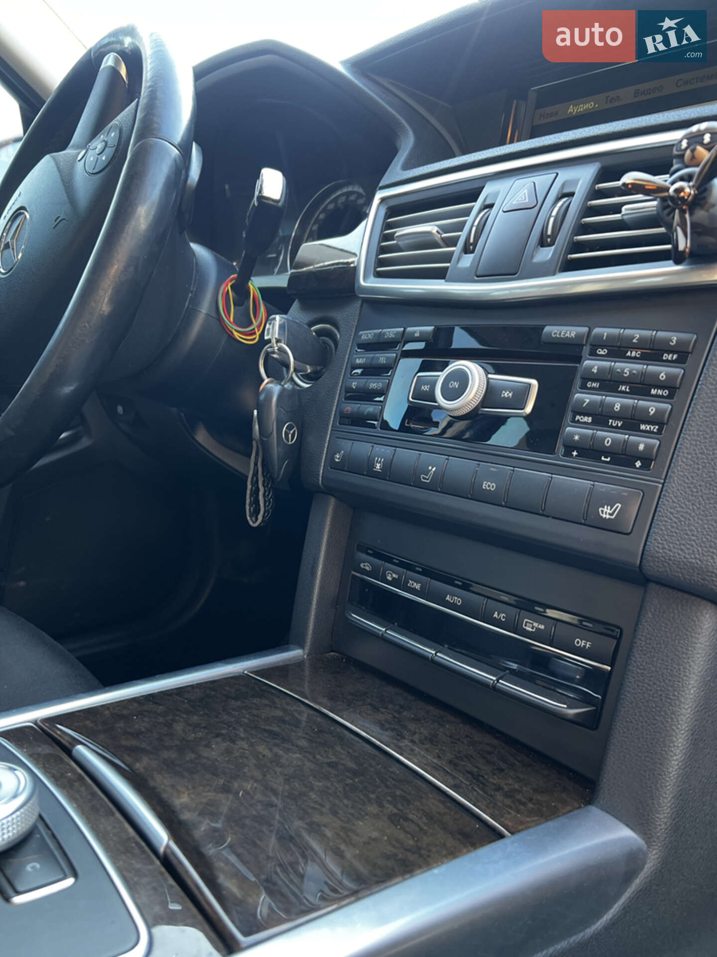 Mercedes-Benz E-Class 2011 VIN WDD2122021A520834 фото оголошення 7 з 7