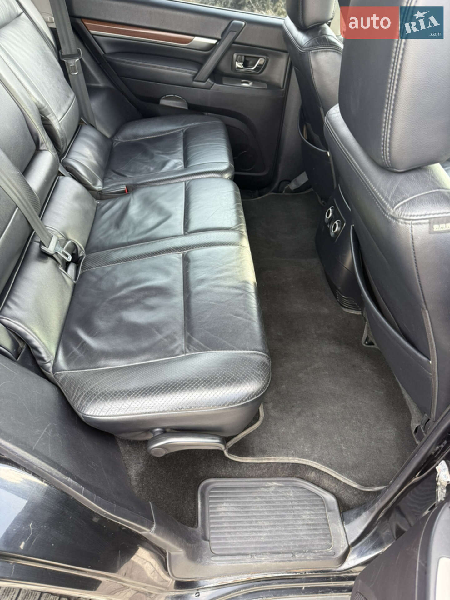 Mitsubishi Pajero 2008 VIN JMYLRV93W8J719417 фото оголошення 10 з 26