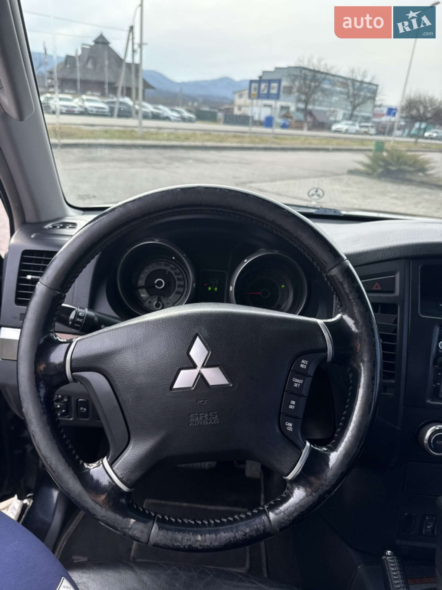 Mitsubishi Pajero 2008 VIN JMYLRV93W8J719417 фото оголошення 19 з 26