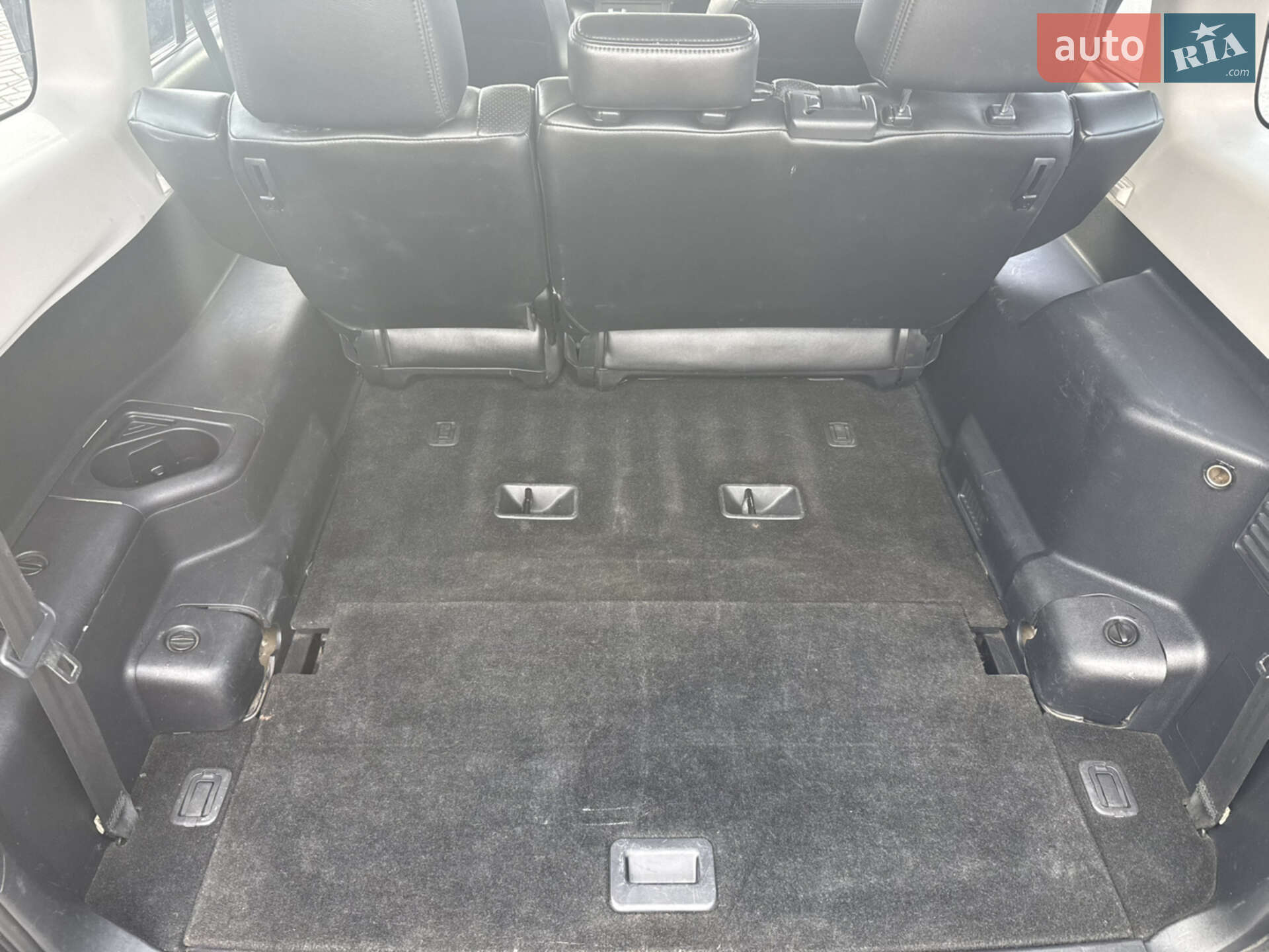Mitsubishi Pajero 2008 VIN JMYLRV93W8J719417 фото оголошення 26 з 26