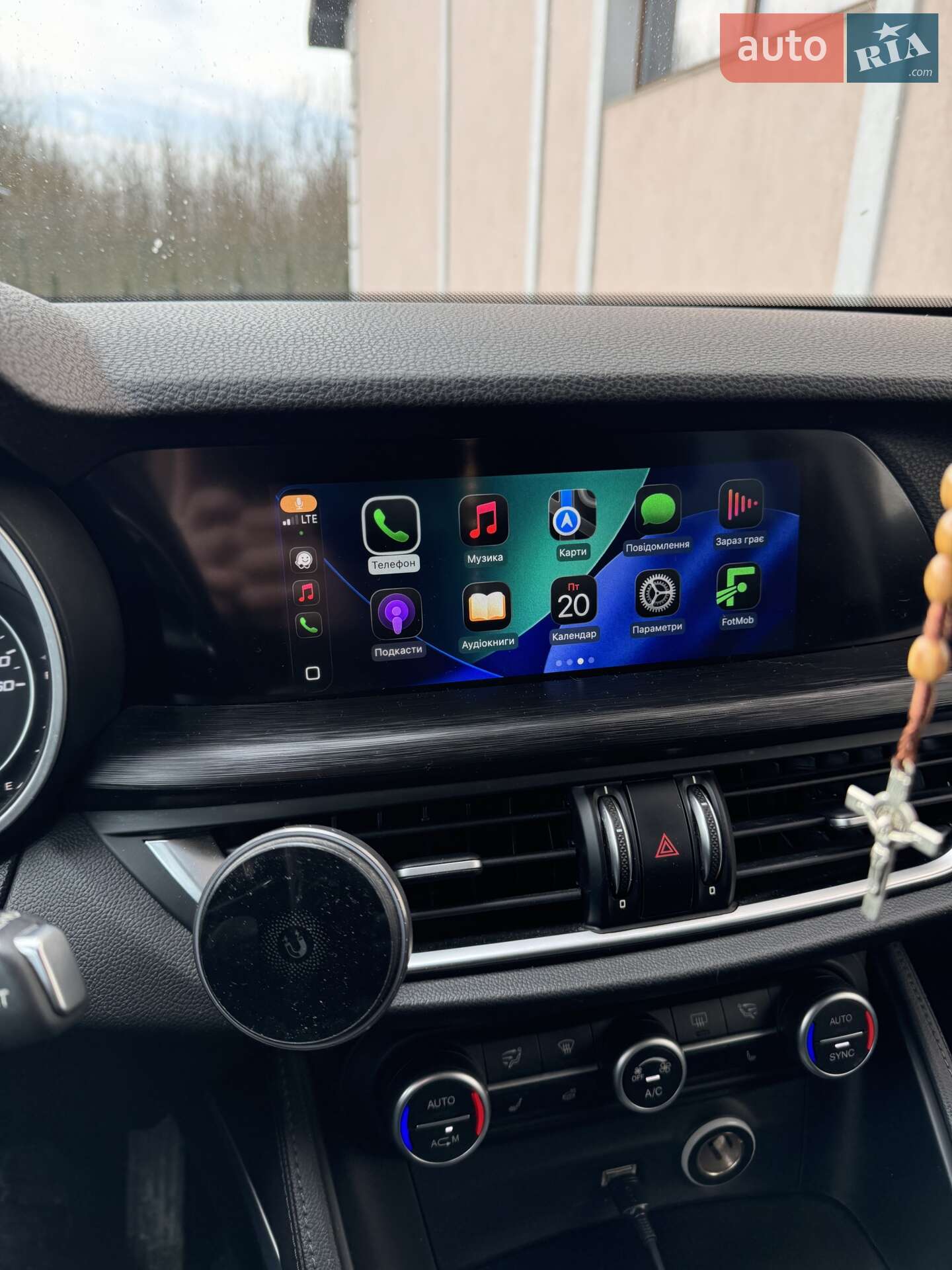 Alfa Romeo Stelvio 2018 VIN ZARFAHBUXJ7C10841 фото оголошення 7 з 36