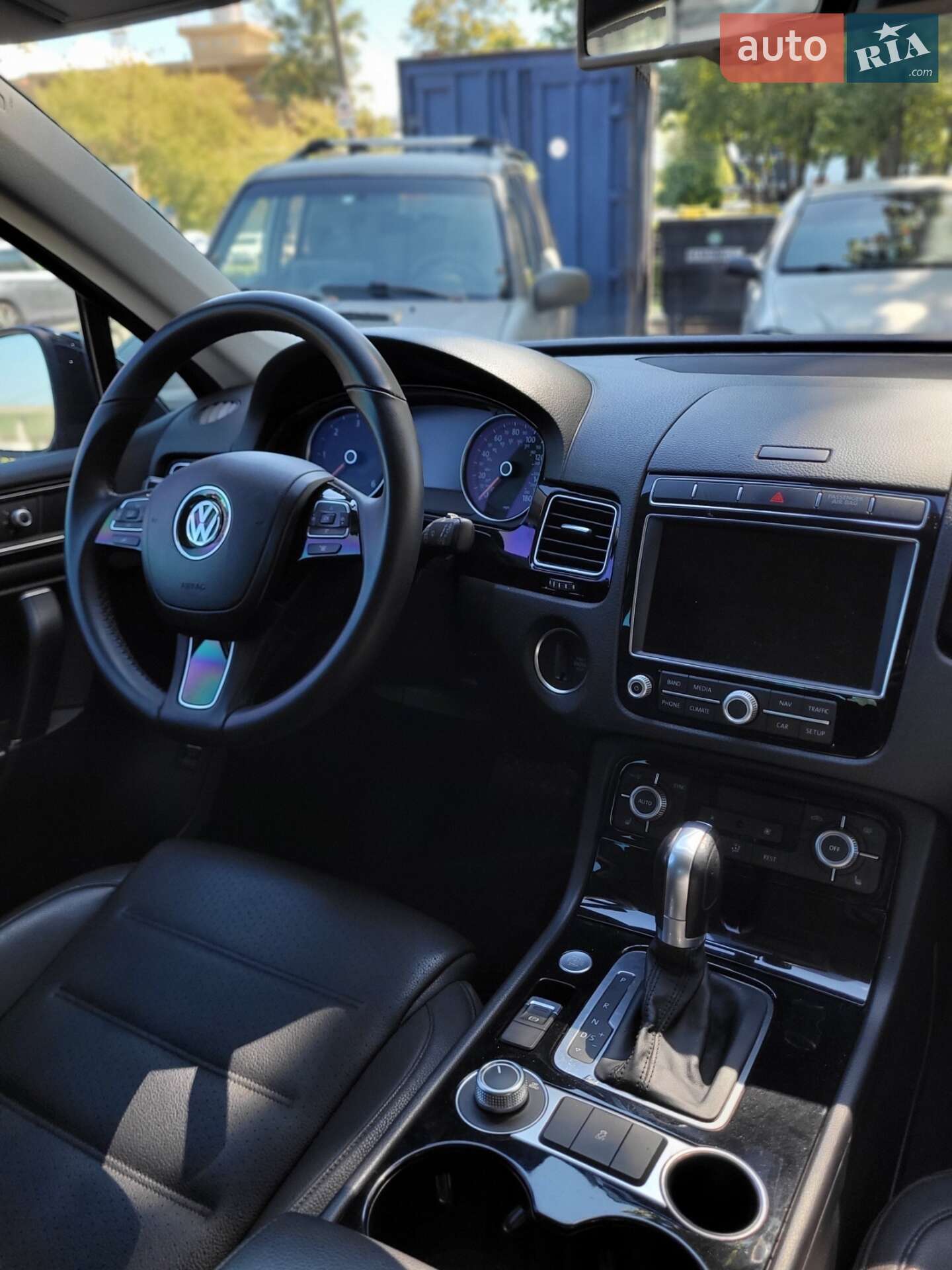 Volkswagen Touareg 2014 VIN WVGEP9BP5FD002016 фото оголошення 3 з 7