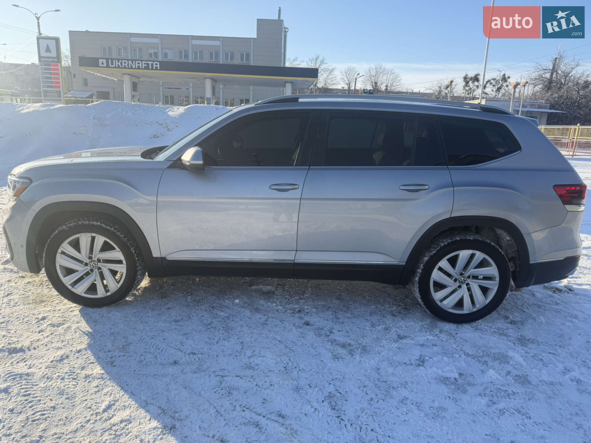 Volkswagen Atlas 2021 VIN 1V2BR2CAXMC563056 фото оголошення 10 з 17