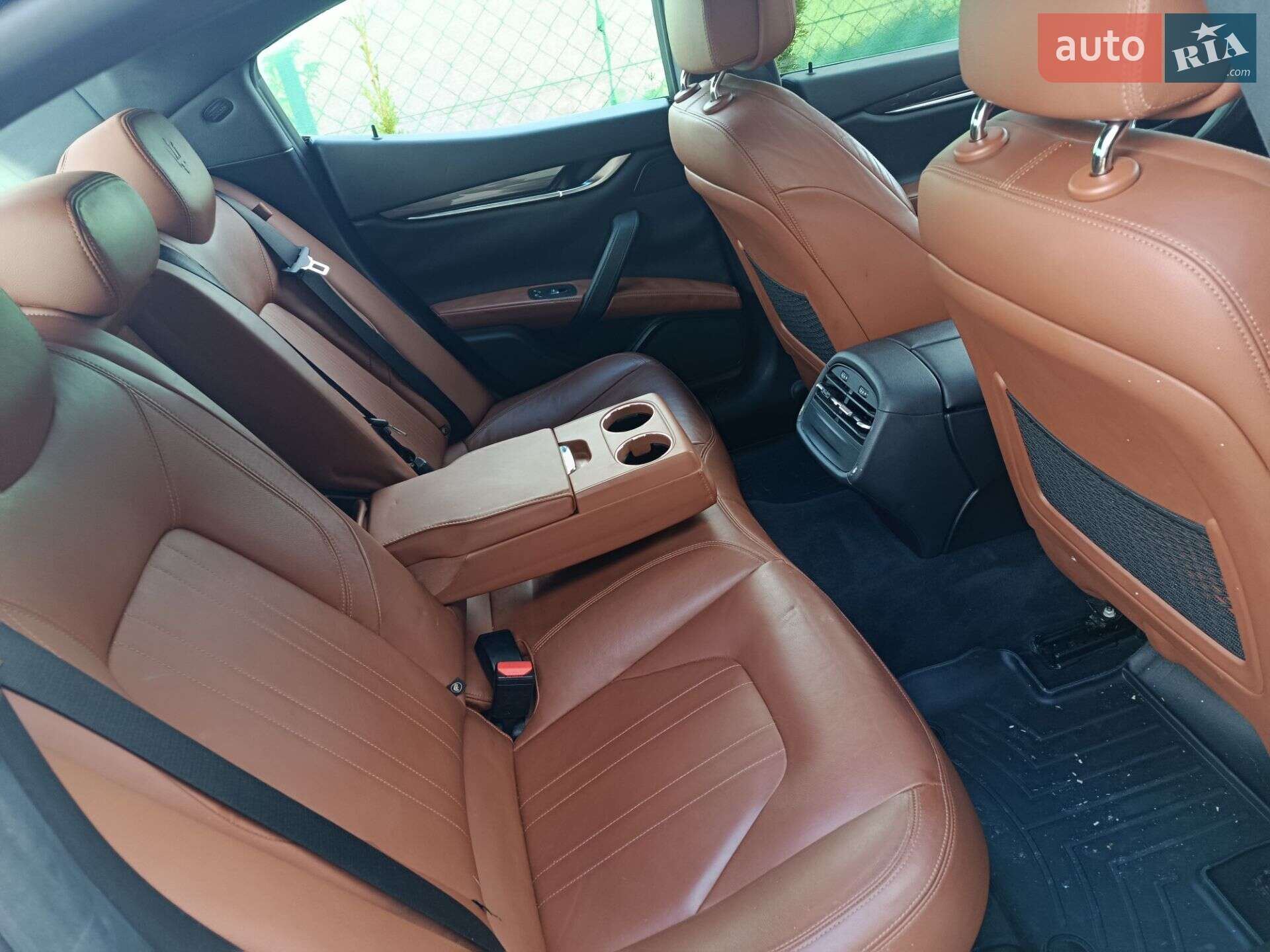 Maserati Ghibli 2017 VIN ZAM57XSA6H1254734 фото оголошення 8 з 12