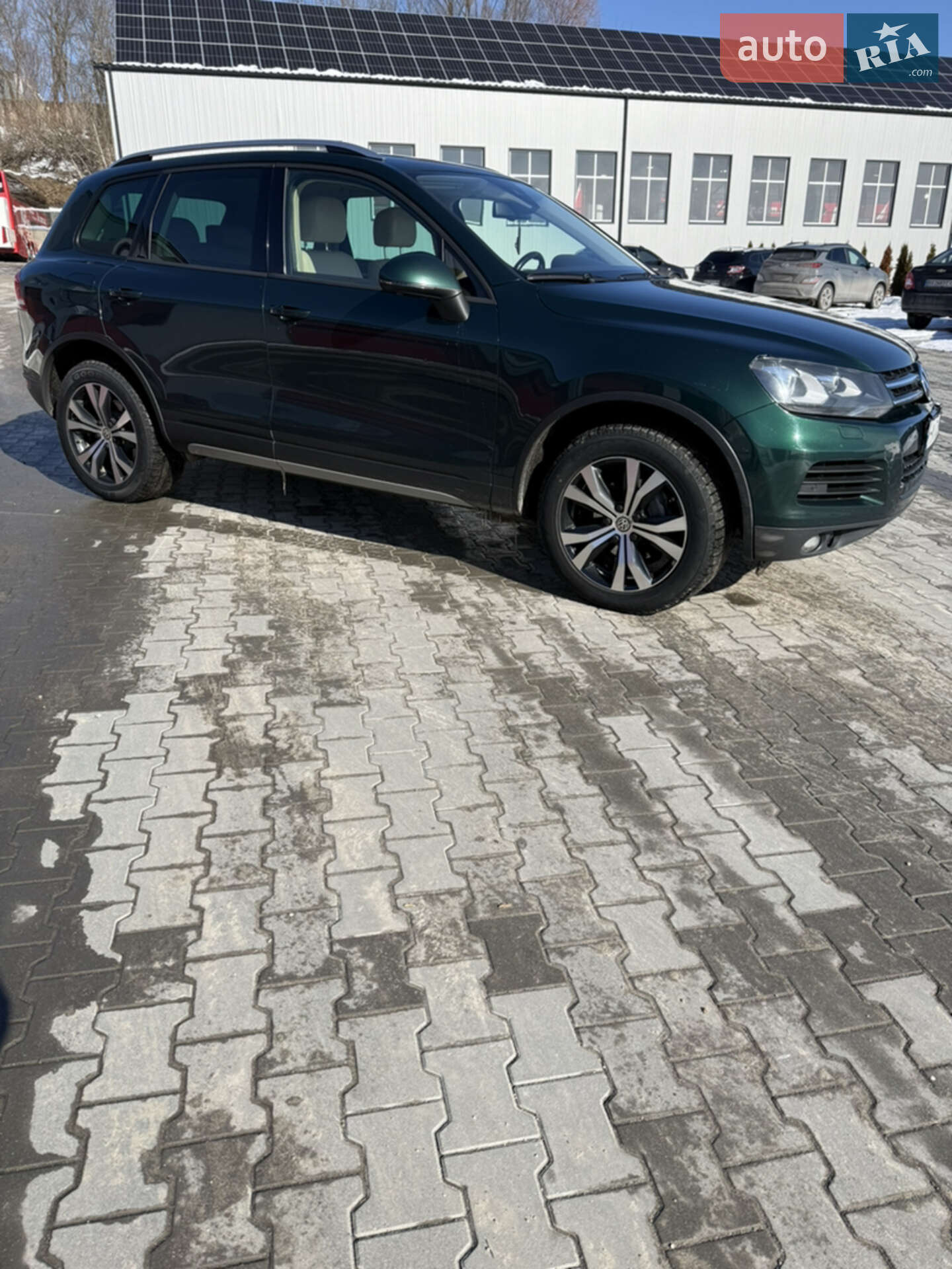 Volkswagen Touareg 2011 VIN WVGZZZ7PZBD041265 фото оголошення 8 з 17